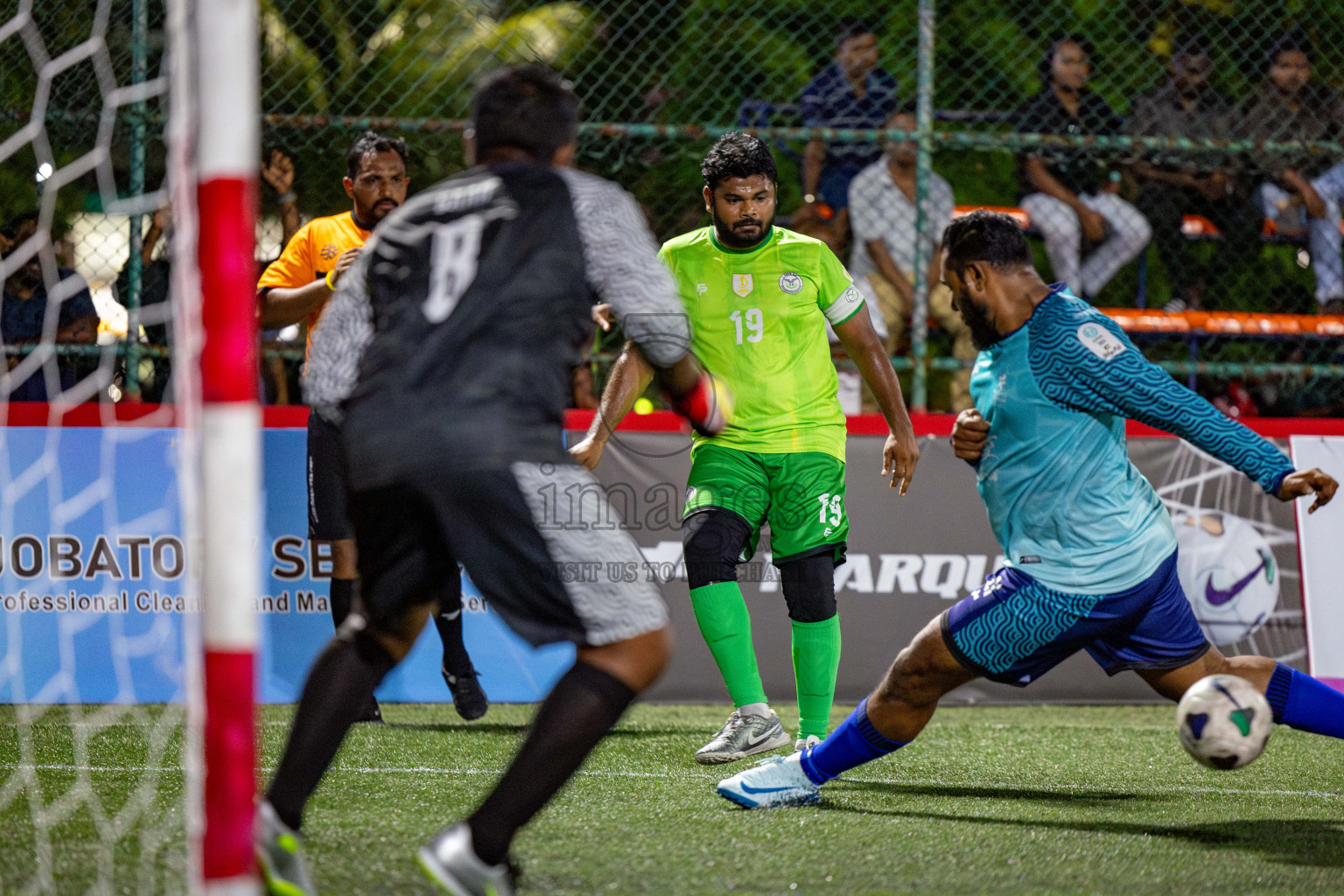 TEAM DJA VS TOURISM CLUB in Club Maldives Classic 2024 held in Rehendi Futsal Ground, Hulhumale', Maldives on Friday, 6th September 2024. 
Photos: Hassan Simah / images.mv