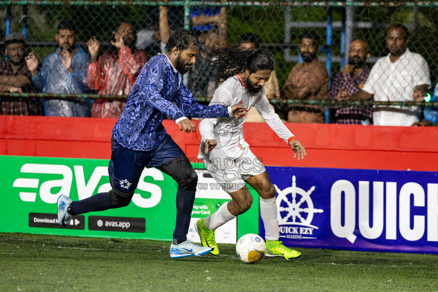 L. Isdhoo VS L. Mundoo in Day 18 of Golden Futsal Challenge 2025 was held on Wednesday, 22nd January 2025, in Hulhumale', Maldives. Photos: Nausham Waheed / images.mv