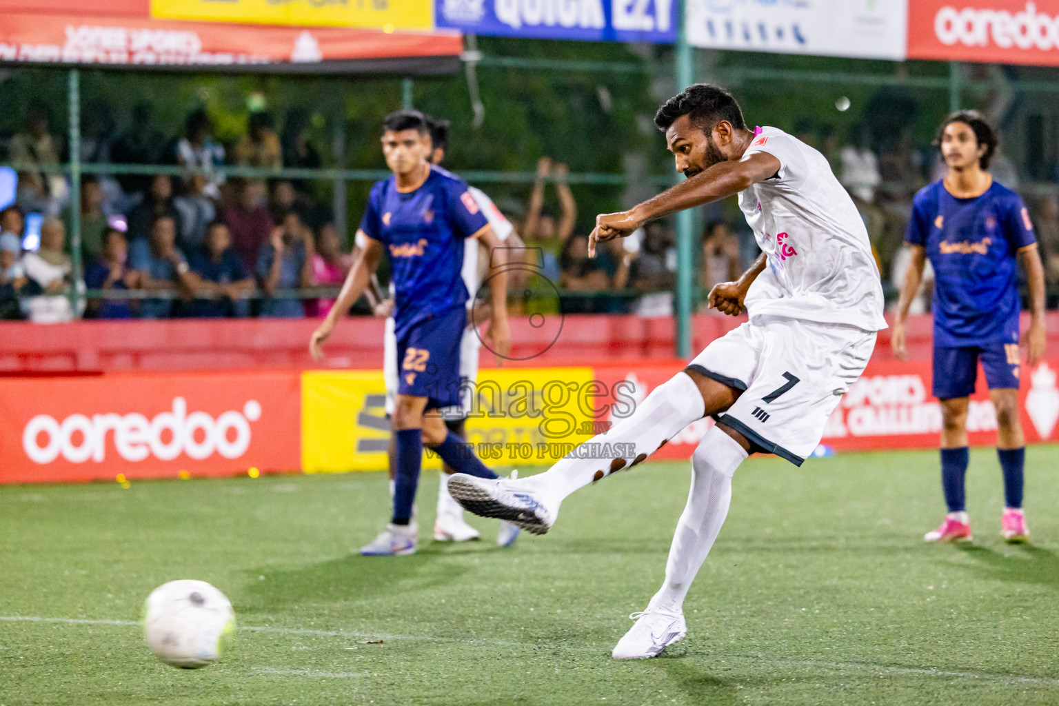 Lh. Kurendhoo VS Lh. Olhuvelifushi in Day 24 of Golden Futsal Challenge 2024 was held on Wednesday , 7th February 2024 in Hulhumale', Maldives 
Photos: Hassan Simah / images.mv