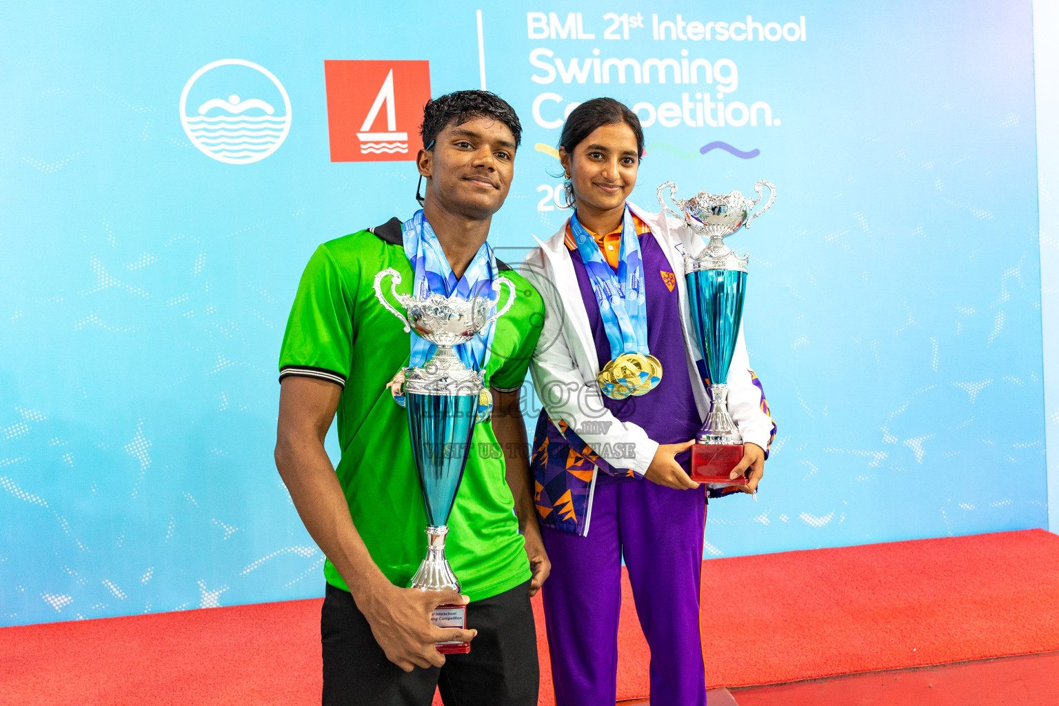 Closing Ceremony of BML 21st Interschool Swimming Competition 2025 .was held in Hulhumale' Swimming Pool, Hulhumale', Maldives on Saturday, 18th October 2025. 
Photos: Hassan Simah / images.mv