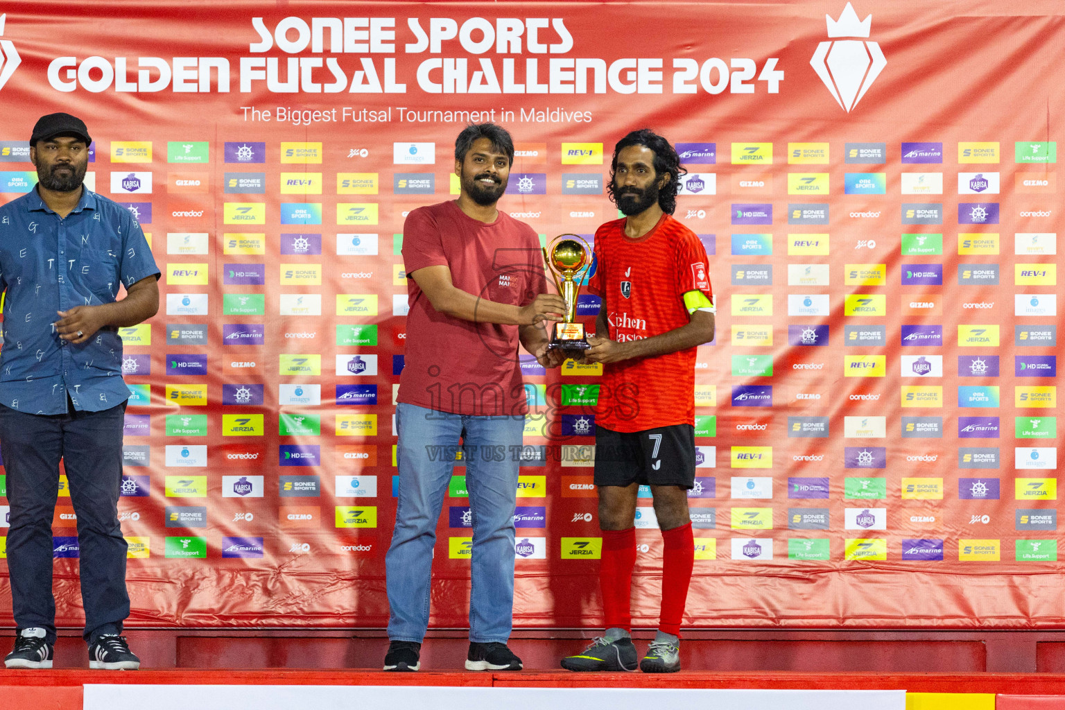 Sh Kanditheemu vs Sh Feydhoo in Day 21 of Golden Futsal Challenge 2024 was held on Sunday , 4th February 2024 in Hulhumale', Maldives Photos: Nausham Waheed / images.mv