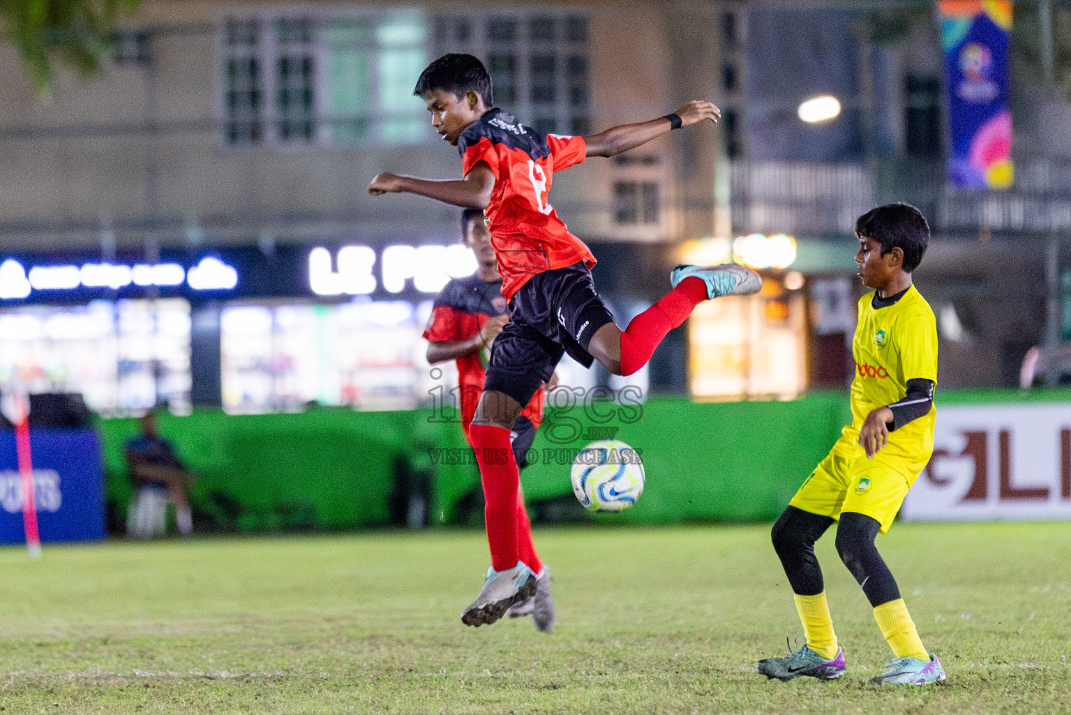 TC vs Maziya  in Day 11 of Dhivehi Youth League 2024 held at Henveiru Stadium on Tuesday, 17th December 2024. Photos: Shuu Abdul Sattar