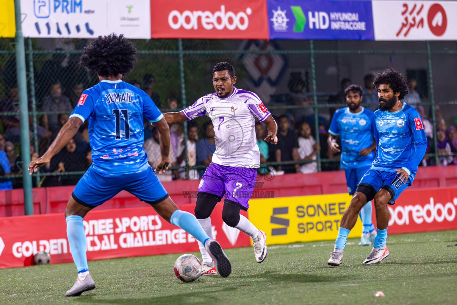 N Maafaru vs N Holhudhoo in Day 15 of Golden Futsal Challenge 2024 was held on Monday, 29th January 2024, in Hulhumale', Maldives
Photos: Ismail Thoriq / images.mv