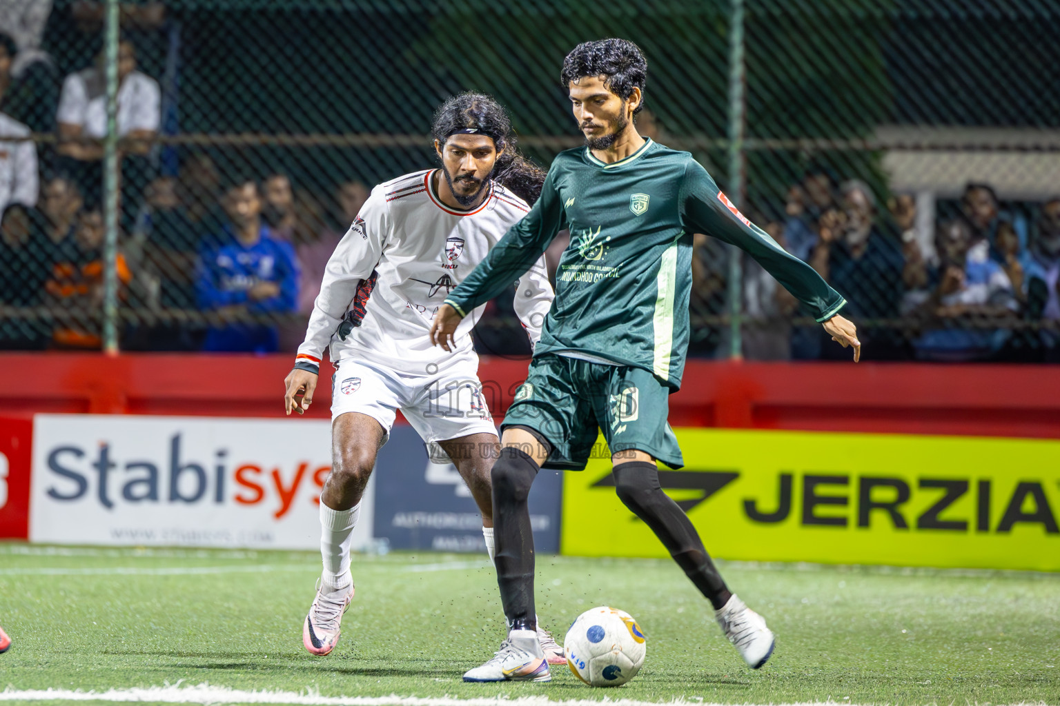 Sh Milandhoo vs R Inguraidhoo in Zone Round on Day 27 of Golden Futsal Challenge 2025 was held on Friday , 31st January 2025, in Hulhumale', Maldives. Photos: Ismail Thoriq / images.mv