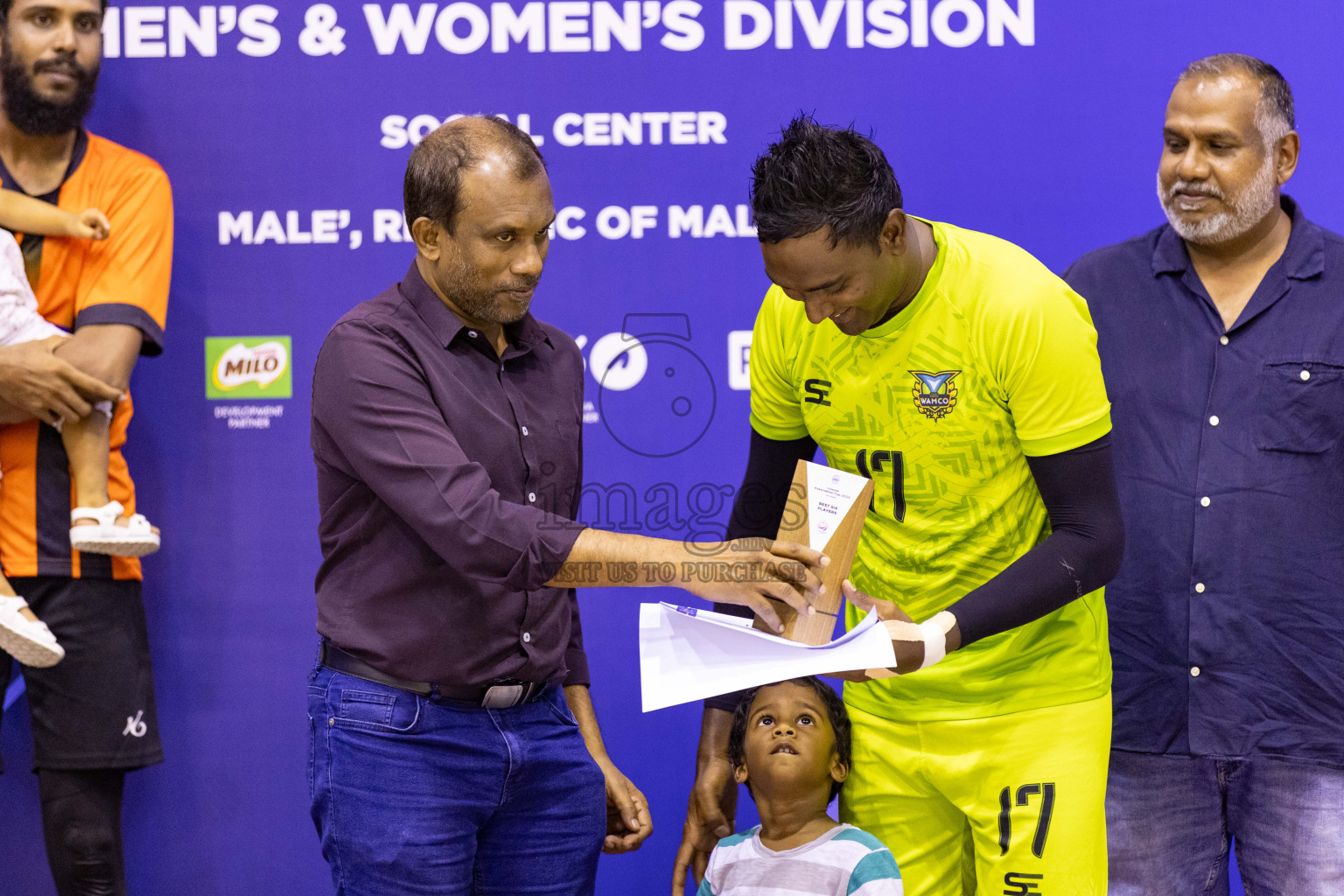 Final of Men's Division of Volleyball Association Cup 2023 held in Male', Maldives on Tuesday, 26th December 2023 at Social Center Indoor Hall Photos By: Nausham Waheed /images.mv