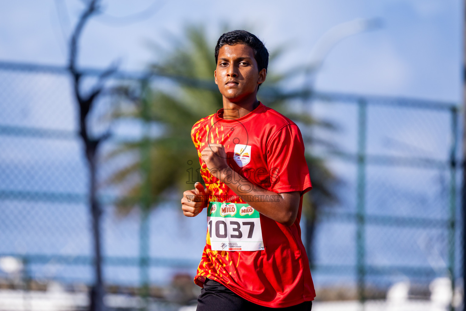 Day 2 of Inter-school Athletics Championship 2025 held in Ekuveni Synthetic Track, Male', Maldives on Tuesday, 07th October 2025. Photos by: Nausham Waheed / Images.mv