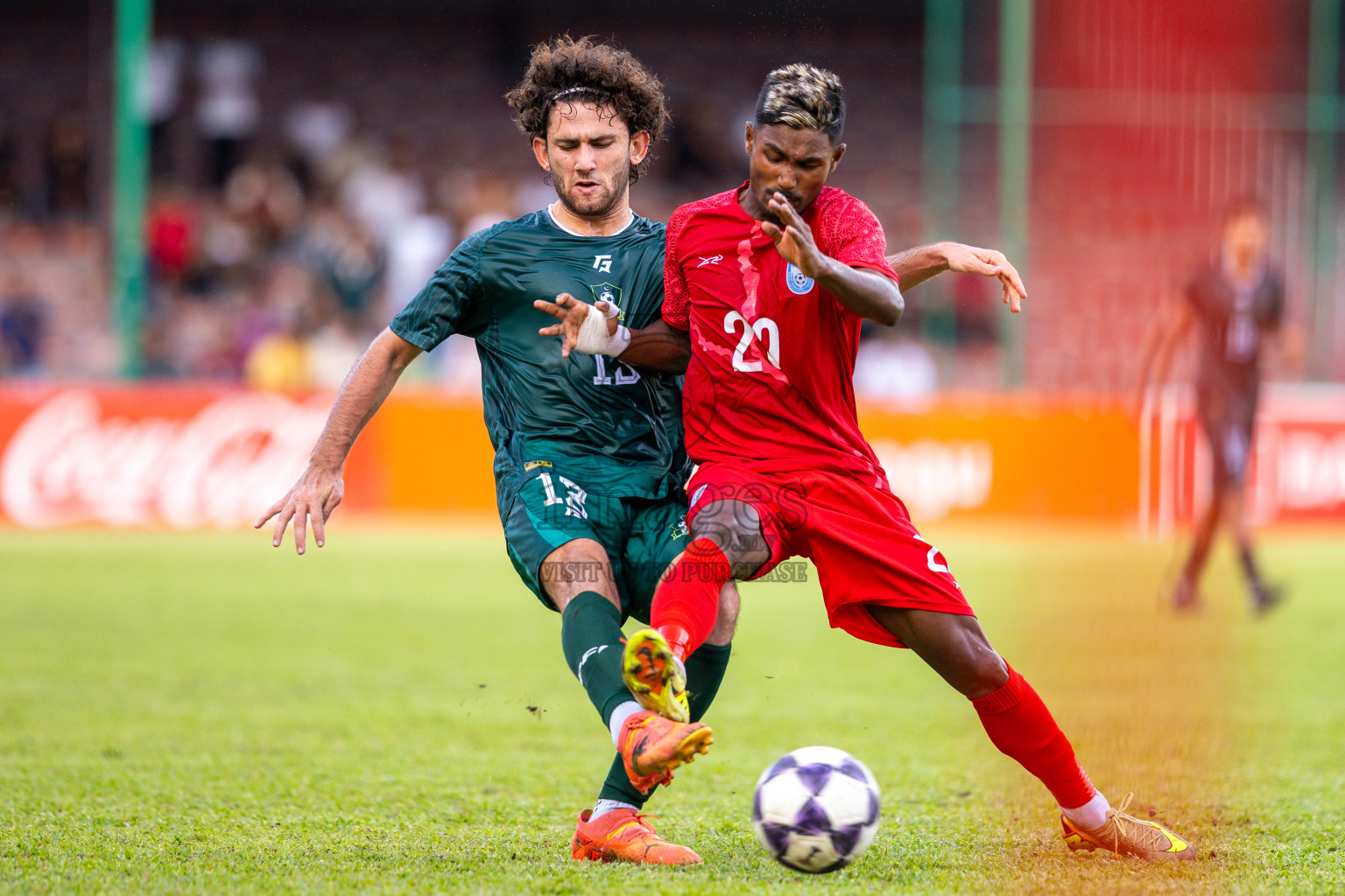 Pakistan vs Bangladesh in the Diamond Jubilee International Tournament held in National Football Stadium, Male’, Maldives, on Monday, 1st June 2026.
Photos: Ismail Thoriq, Areef Adam / images.mv