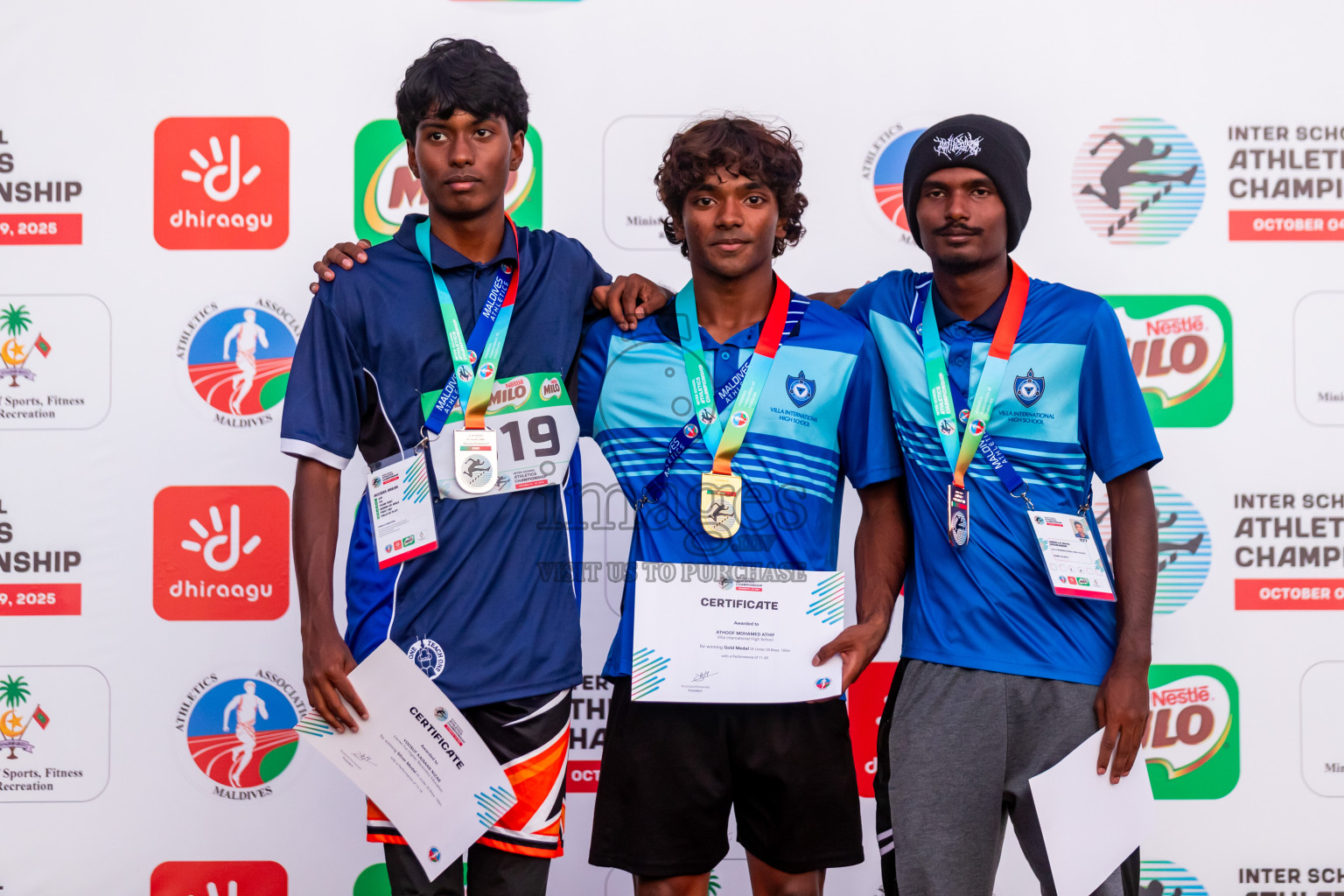 Day 2 of Inter-school Athletics Championship 2025 held in Ekuveni Synthetic Track, Male', Maldives on Tuesday, 07th October 2025. Photos by: Riza / Images.mv
