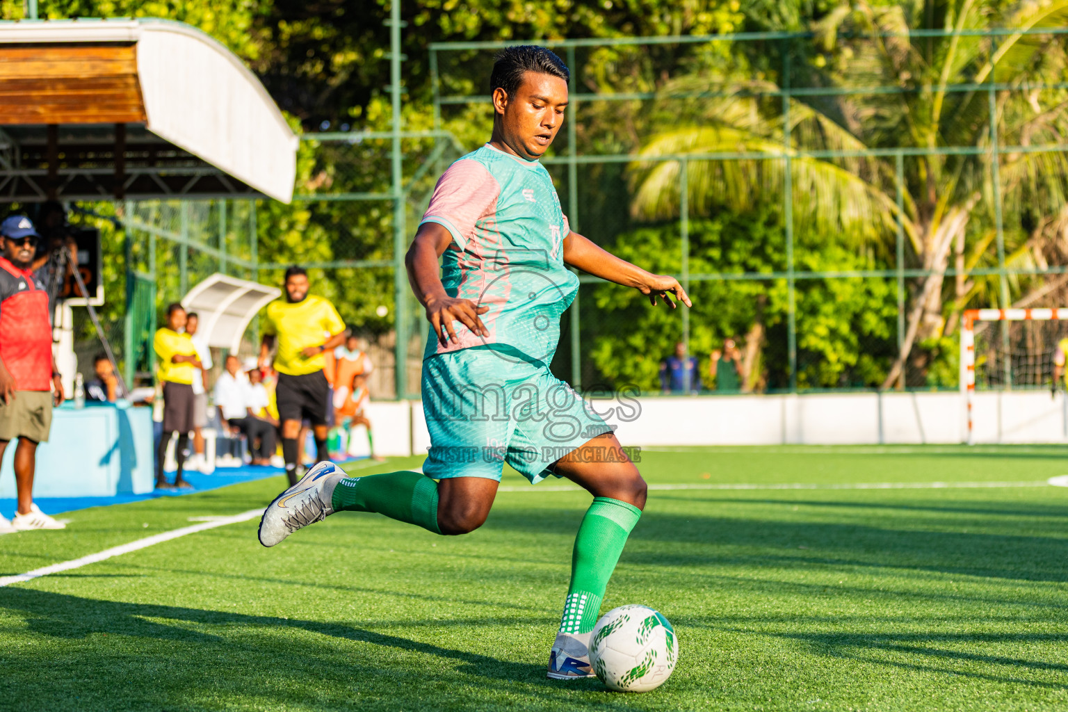 Anantara Kihavah vs Joali Maldives in Resort Super League 2025 was held on Thursday, 30th October 2025 in Anantara Kihavah Maldives, Photos: Areef Adam / images.mv