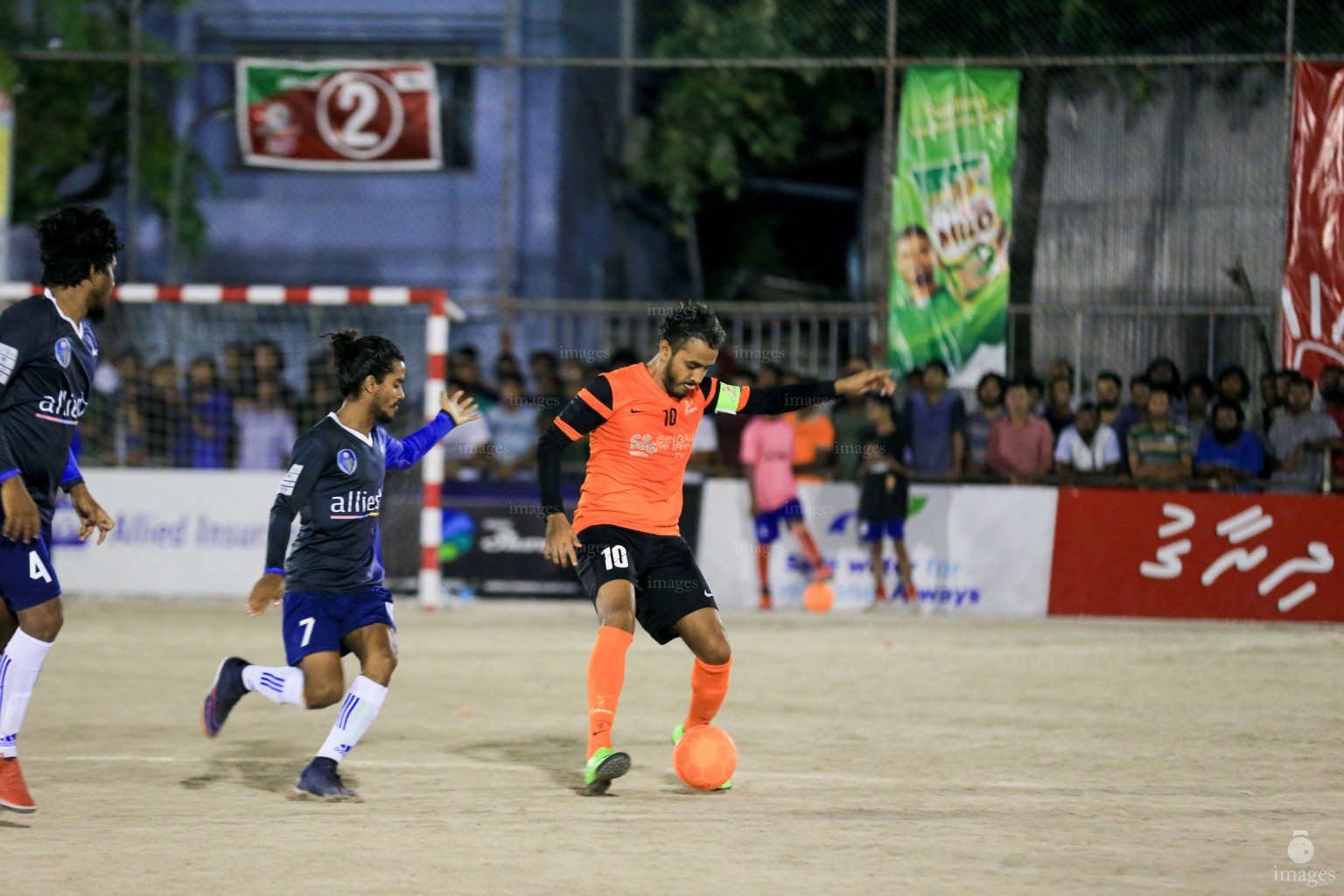 Quarter finals of Club Maldives Futsal Tournament in Male', Maldives, Monday, May 01, 2017. (Images.mv Photo/ Hussain Sinan). 