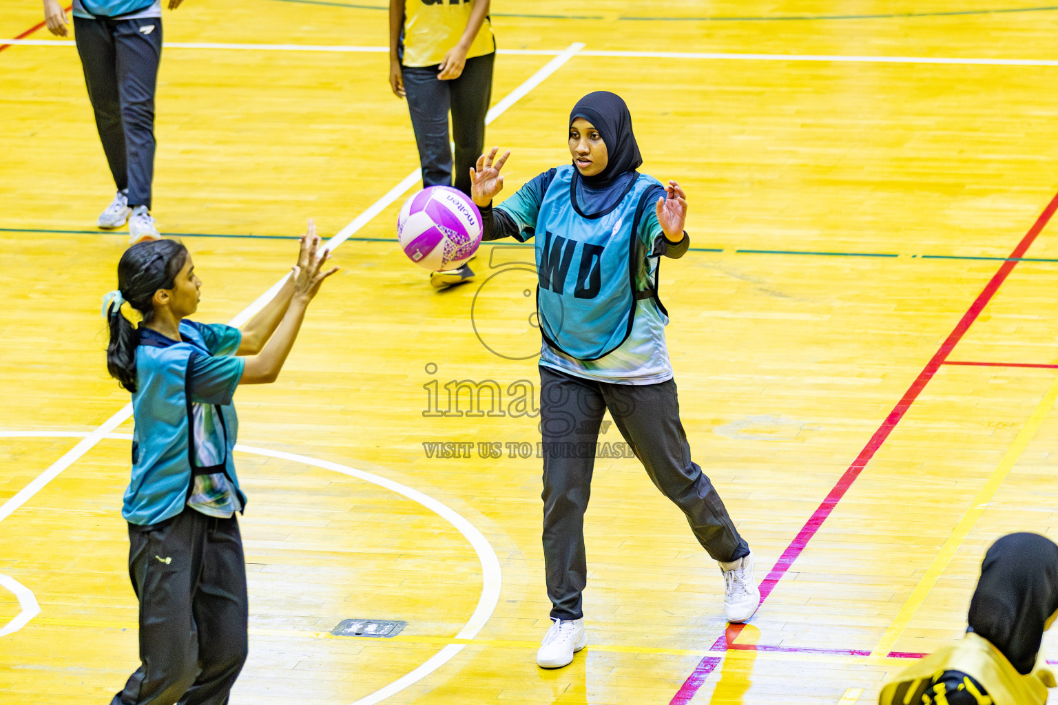 Day 3 of Inter-School Netball Tournament 2025 was held in Social Center Indoor Hall on Monday, 20th October 2025. Photos: Areef Adam / images.mv