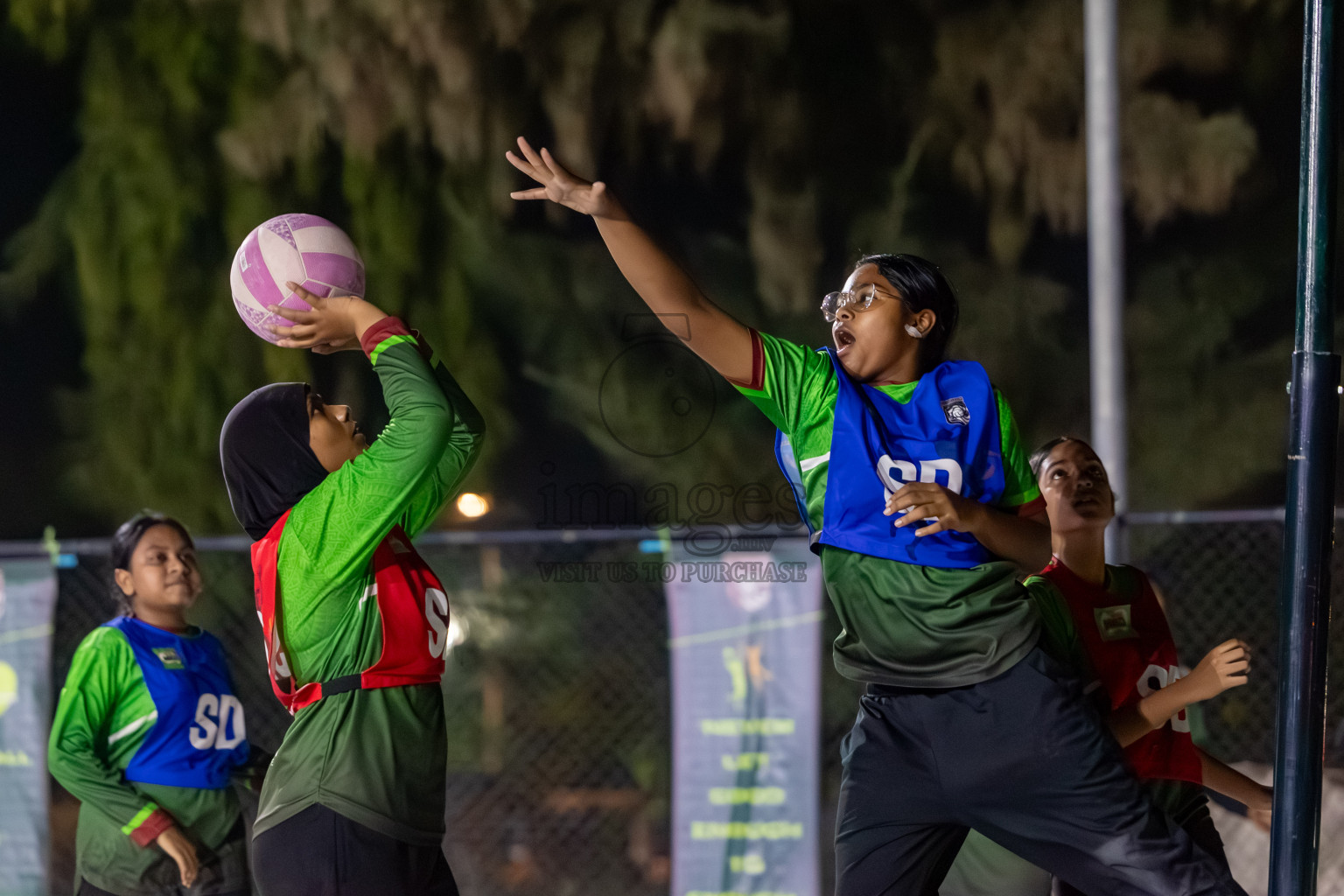 Day 1 of MILO Netball Fest 2025 was held in Cental Park, Hulhumale', Maldives on Thursday, 20th November 2025. 

Photos: Hassan Simah / images.mv