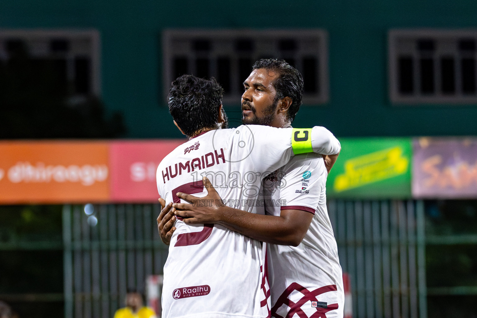 YOUTH RC vs CLUB BINARA in Club Maldives Classic 2024 held in Rehendi Futsal Ground, Hulhumale', Maldives on Tuesday, 10th September 2024. 
Photos: Mohamed Mahfooz Moosa / images.mv