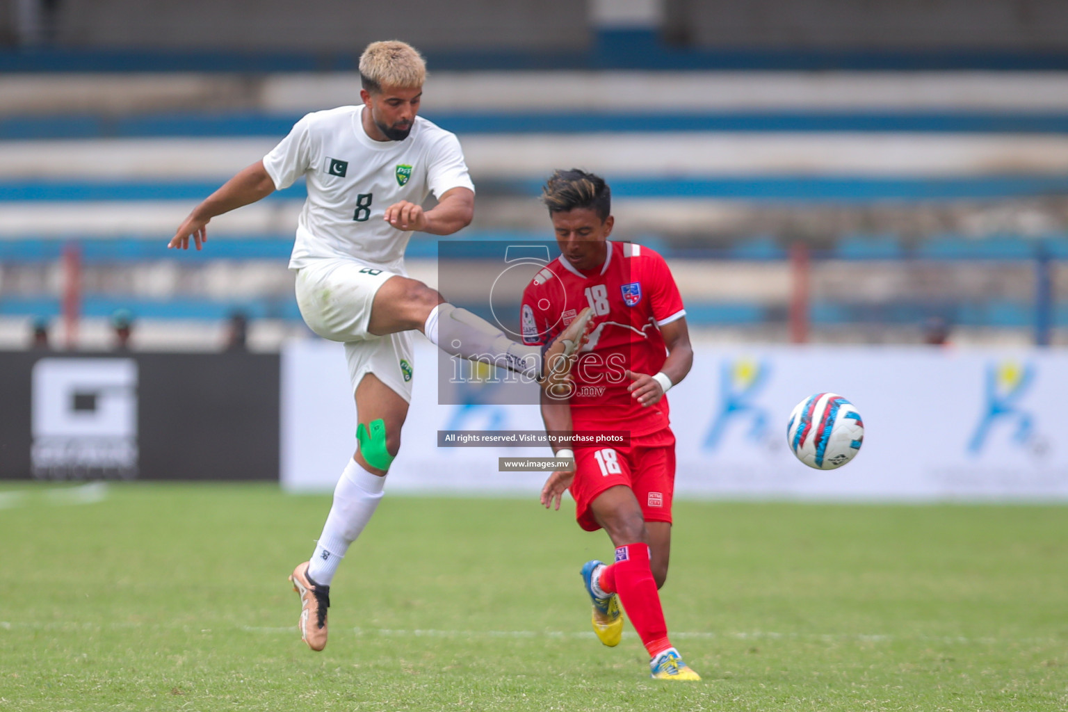 Nepal vs Pakistan in SAFF Championship 2023 held in Sree Kanteerava Stadium, Bengaluru, India, on Tuesday, 27th June 2023. Photos: Nausham Waheed, Hassan Simah / images.mv