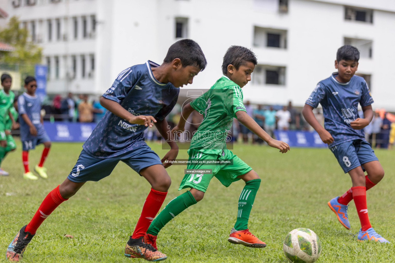 Day 2 of Nestle kids football fiesta, held in Henveyru Football Stadium, Male', Maldives on Thursday, 12th October 2023 Photos: Shuu Abdul Sattar / mages.mv