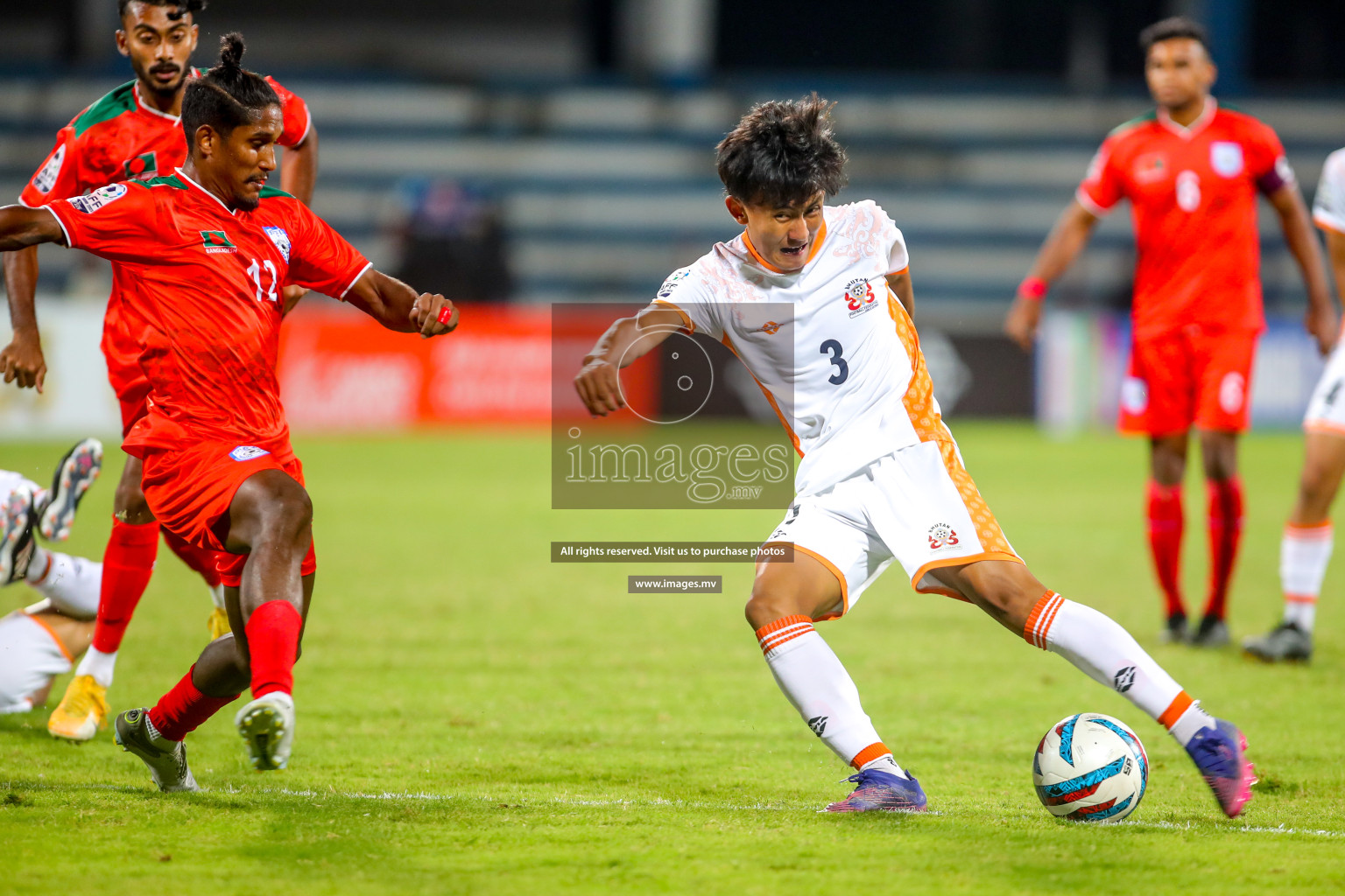 Bhutan vs Bangladesh in SAFF Championship 2023 held in Sree Kanteerava Stadium, Bengaluru, India, on Wednesday, 28th June 2023. Photos: Nausham Waheed, Hassan Simah / images.mv