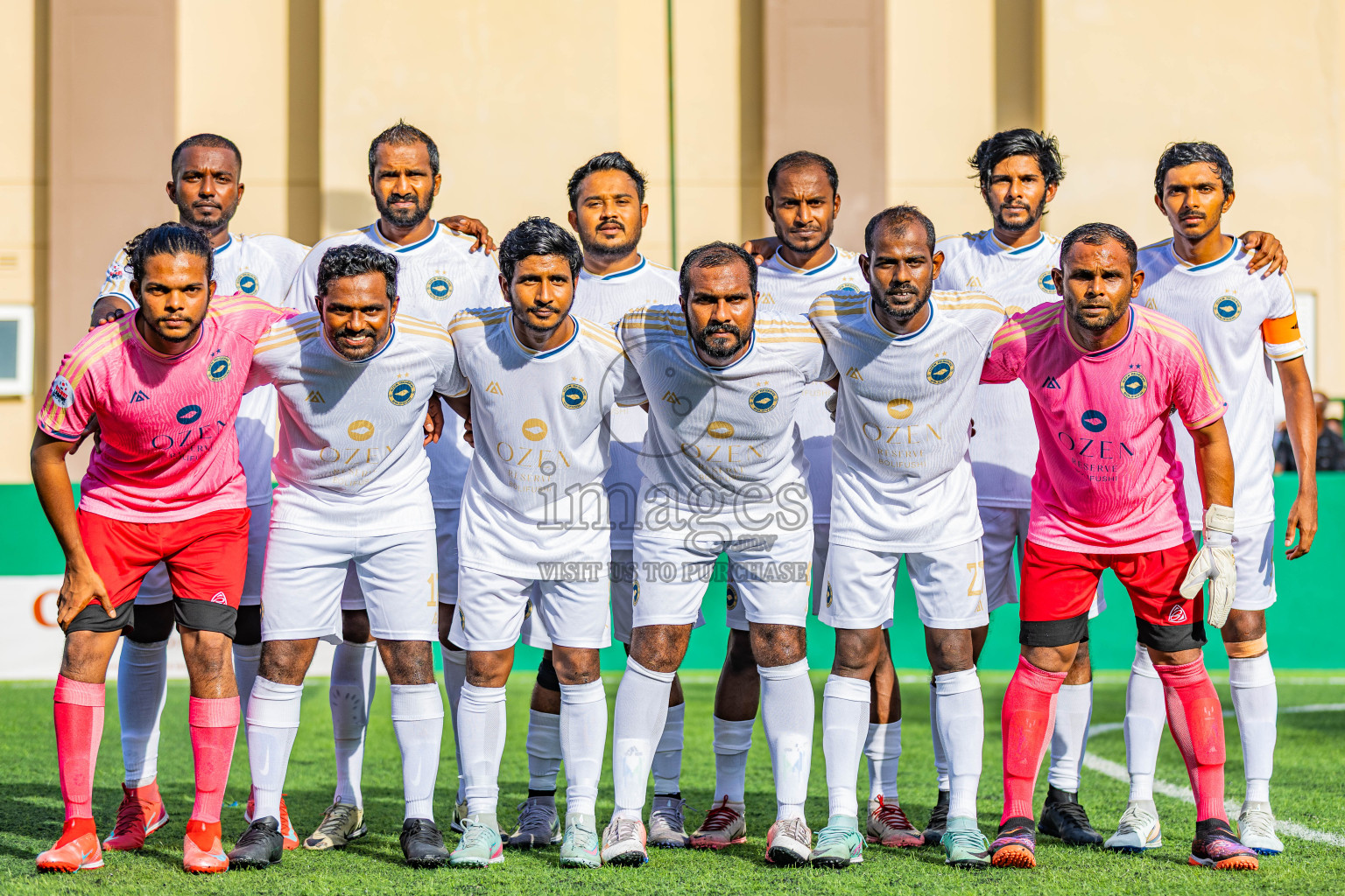 Velassaru vs Ozen Bolifushi in Resort League 2025 (South Male Zone) day 3 was held on Tuesday, 30th September 2025 in Crossroads's Maldives, Photos: Areef Adam / images.mv