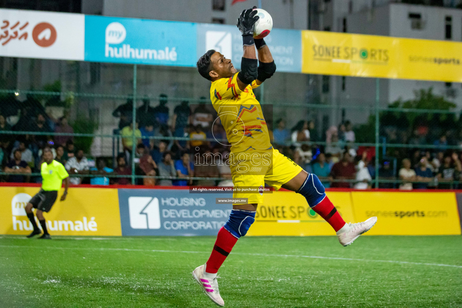 MPL vs Club Aasandha in Club Maldives Cup 2022 was held in Hulhumale', Maldives on Wednesday, 19th October 2022. Photos: Hassan Simah/ images.mv