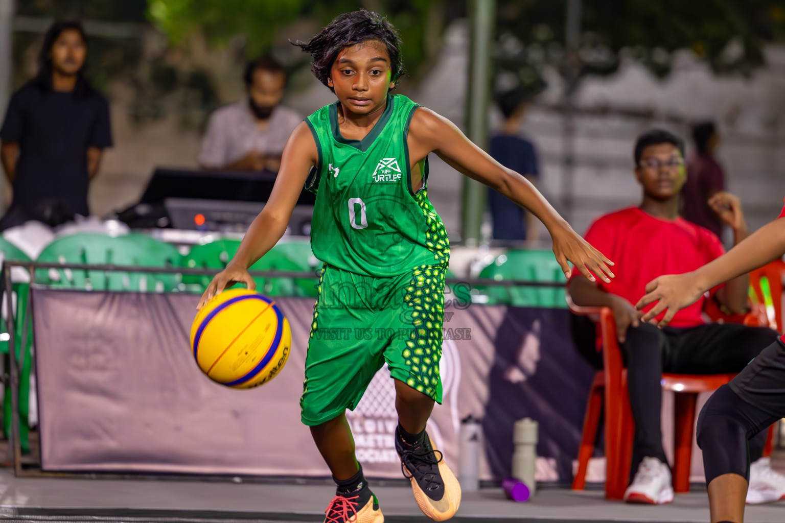 Day 3 of MILO Ramadan 3x3 Challenge 2024 was held in Ekuveni Outdoor Basketball Court at Male', Maldives on Thursday, 14th March 2024.
Photos: Ismail Thoriq / images.mv