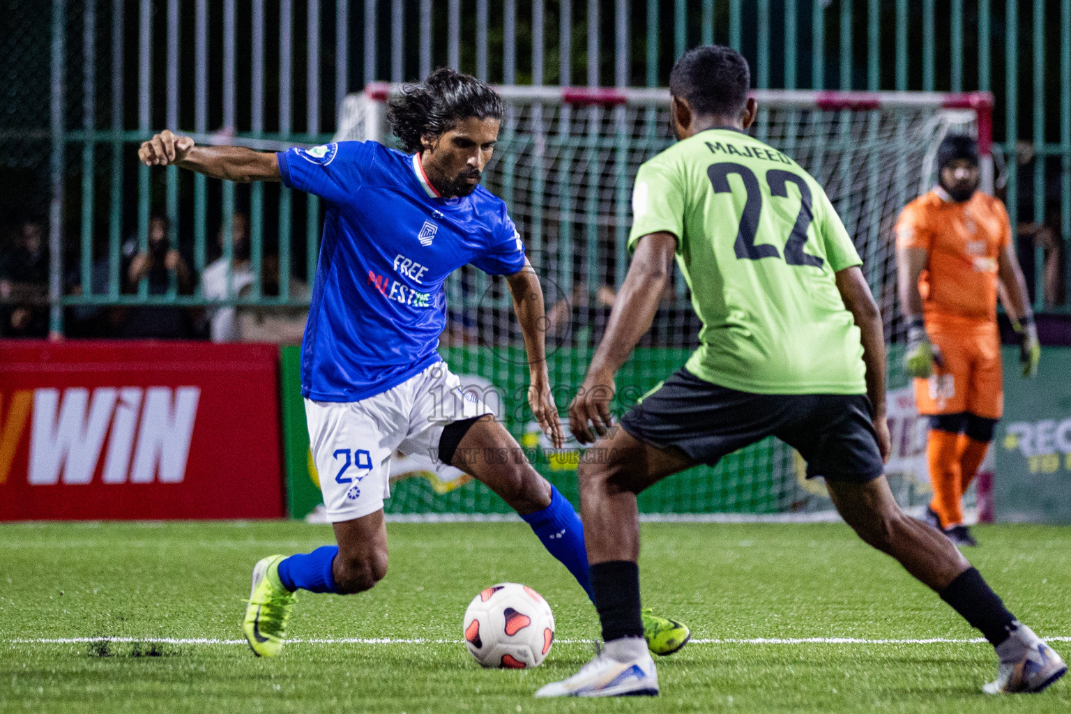 TEAM NAIVAADHOO vs TEAM KAASHIDHOO in Kings Cup of Club Maldives Cup 2025 held in Rehendi Futsal Ground, Hulhumale', Maldives on Wednesday, 3rd September 2025. Photos: Areef, Yasna / images.mv