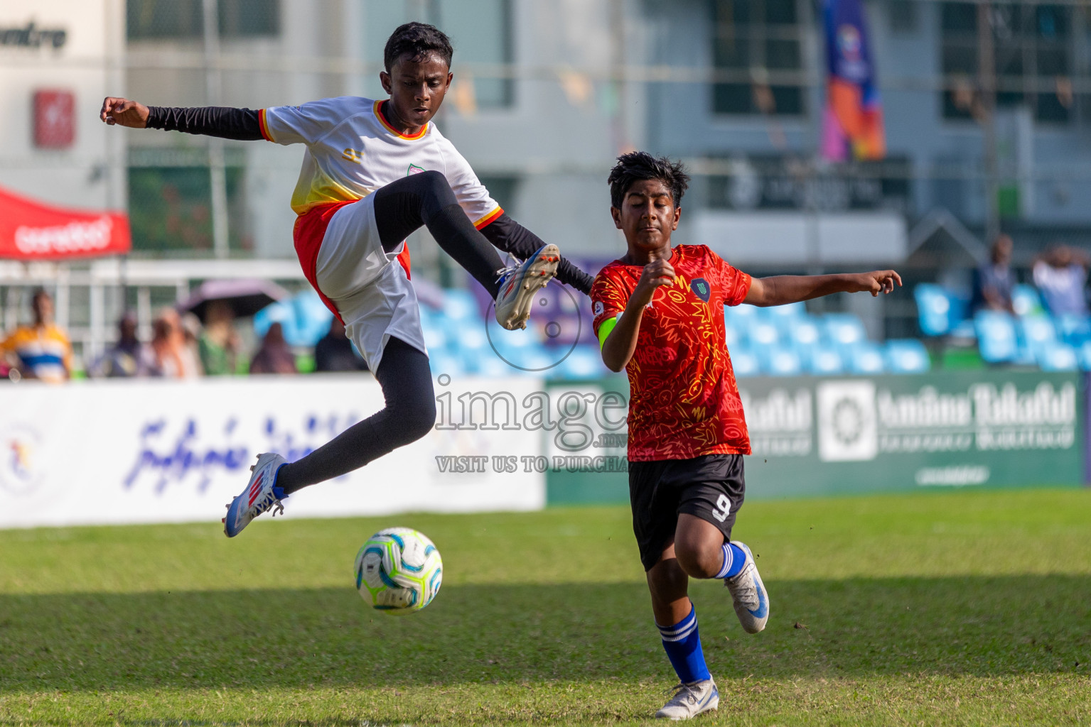 Club Eagles vs Super United Sports (U12) in Day 4 of Dhivehi Youth League 2024 held at Henveiru Stadium on Thursday, 28th November 2024. Photos: Shuu Abdul Sattar/ Images.mv