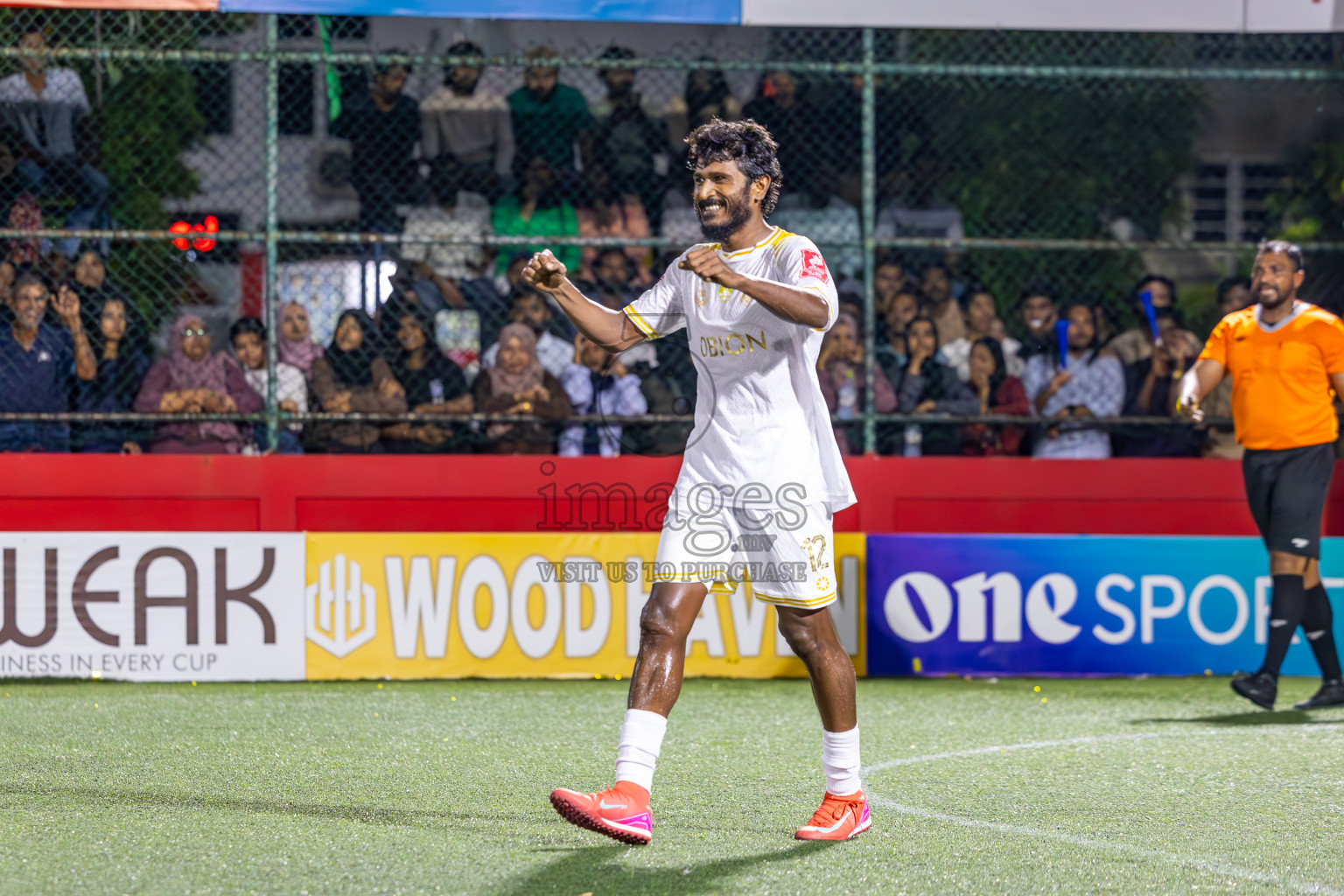 B Eydhafushi vs Lh Kurendhoo in Zone Round on Day 31 of Golden Futsal Challenge 2025 was held on Tuesday, 4th February 2025, in Hulhumale', Maldives.
Photos: Ismail Thoriq / images.mv