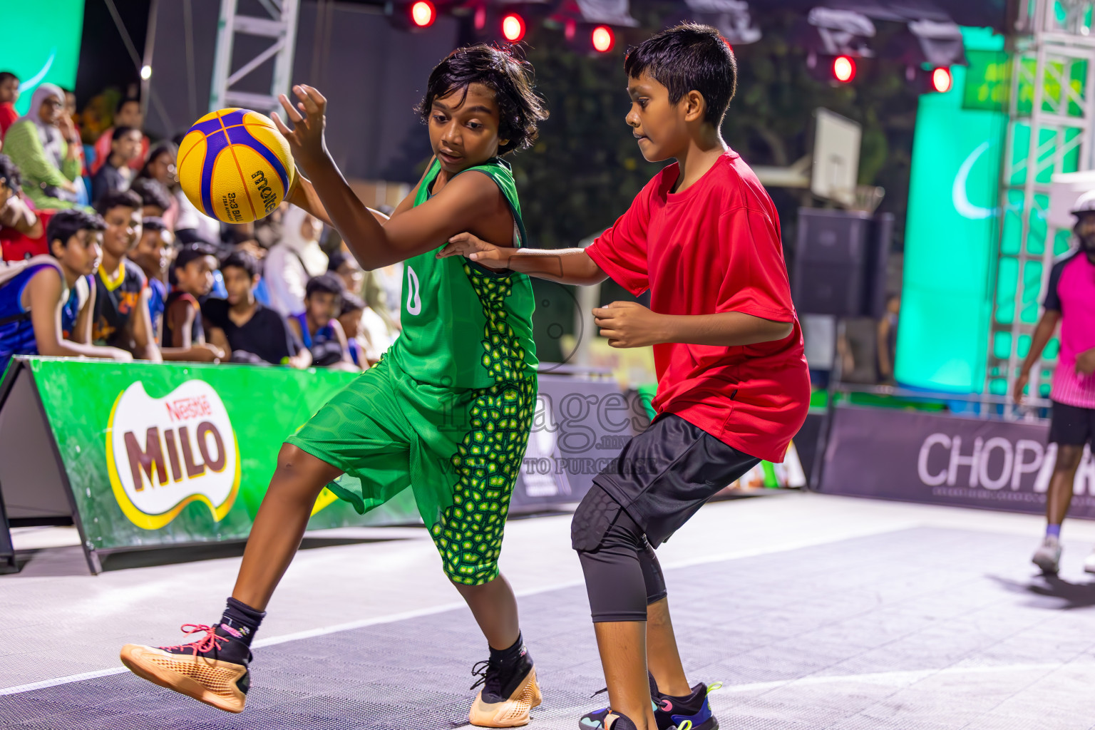 Day 3 of MILO Ramadan 3x3 Challenge 2024 was held in Ekuveni Outdoor Basketball Court at Male', Maldives on Thursday, 14th March 2024.
Photos: Ismail Thoriq / images.mv