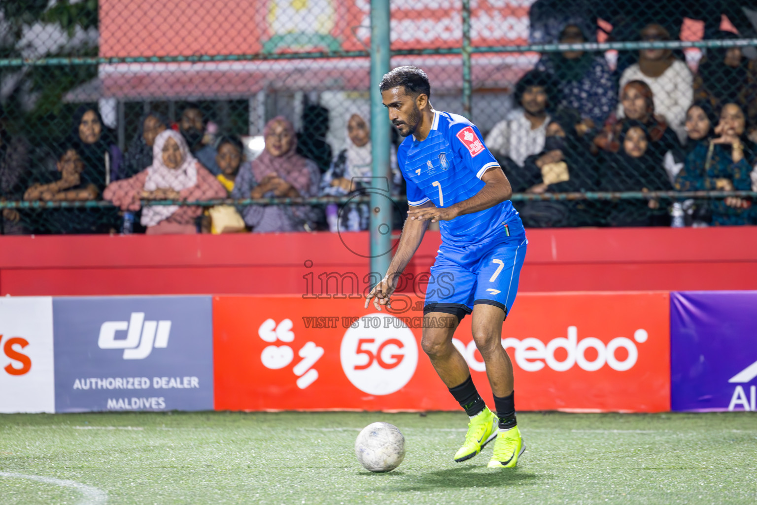 B Eydhafushi vs Lh Kurendhoo in Zone Round on Day 31 of Golden Futsal Challenge 2025 was held on Tuesday, 4th February 2025, in Hulhumale', Maldives.
Photos: Ismail Thoriq / images.mv