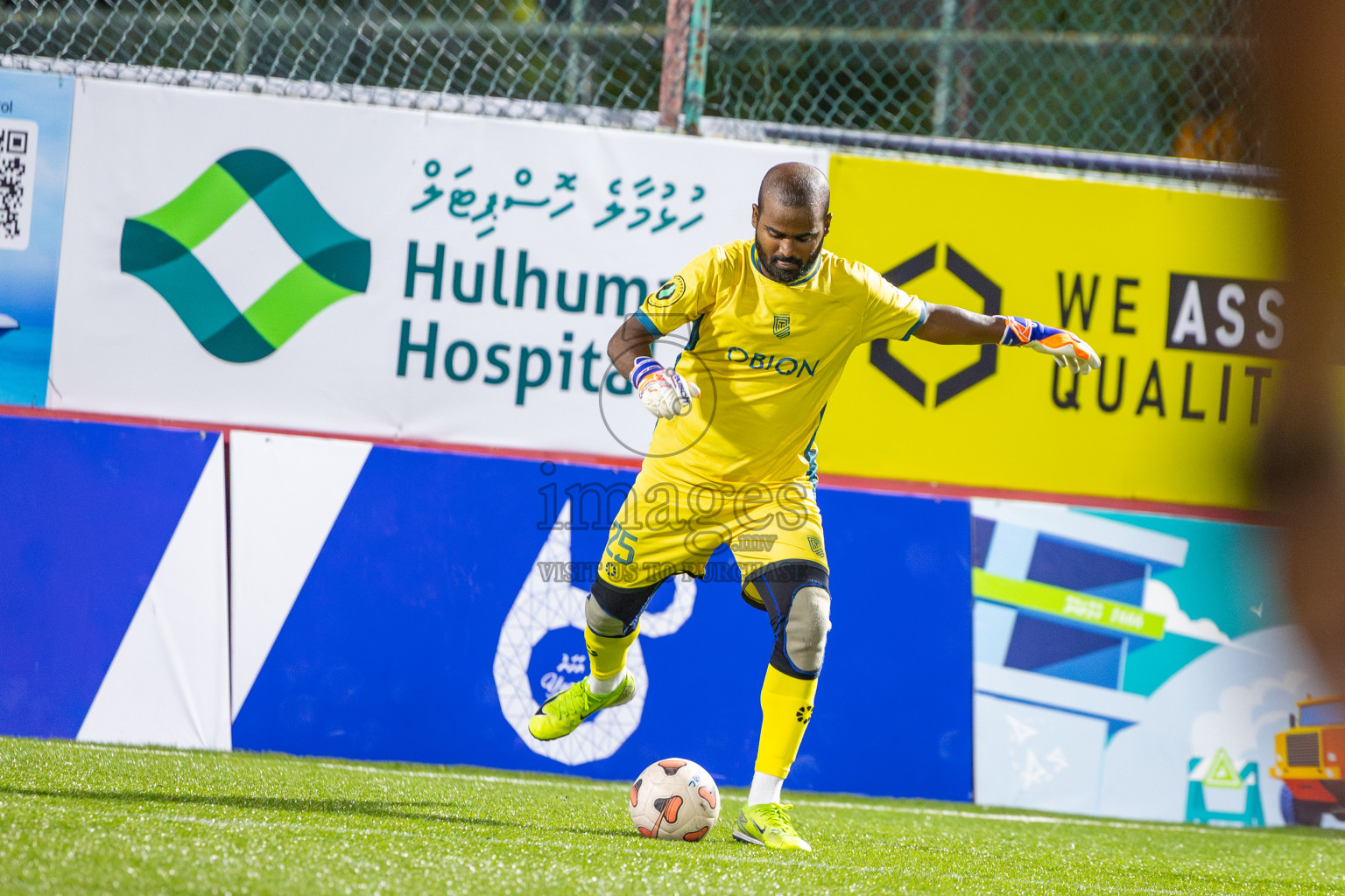 Road Recreation Club vs Team Naivaadhoo in Kings Cup of Club Maldives  2025 was held in Rehendhi Futsal Ground, Hulhumale', Maldives on Saturday, 6th September 2025. Photos: Ismail Thoriq / images.mv