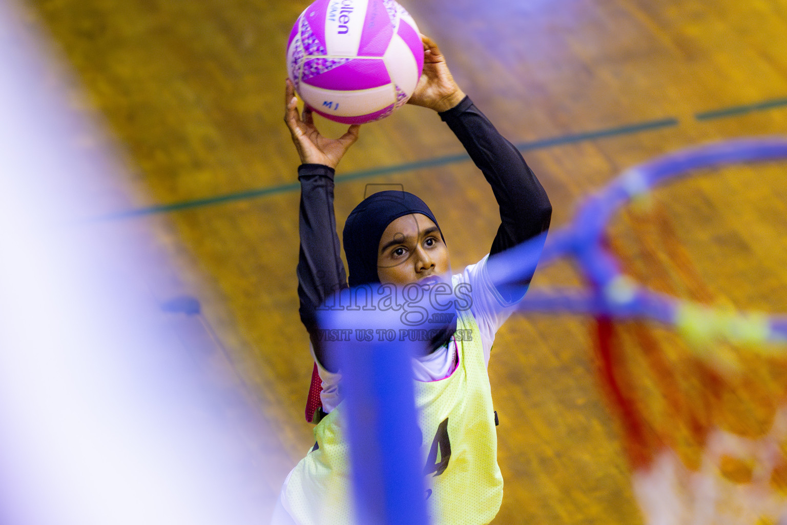 Matrix vs Club green streets in 1st division Final of National Netball Tournament 2025 held in Social Center at Male', Maldives on Thursday, 29th May 2025. Photos: Nausham Waheed / images.mv