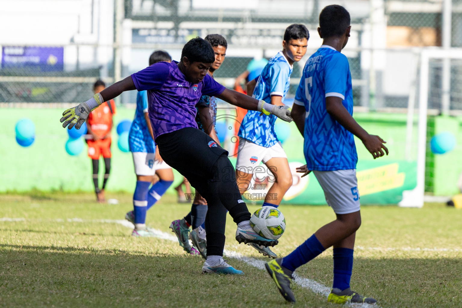 Day 4 of MILO Academy Championship 2024 (U-14) was held in Henveyru Stadium, Male', Maldives on Sunday, 3rd November 2024. Photos: Hassan Simah / Images.mv