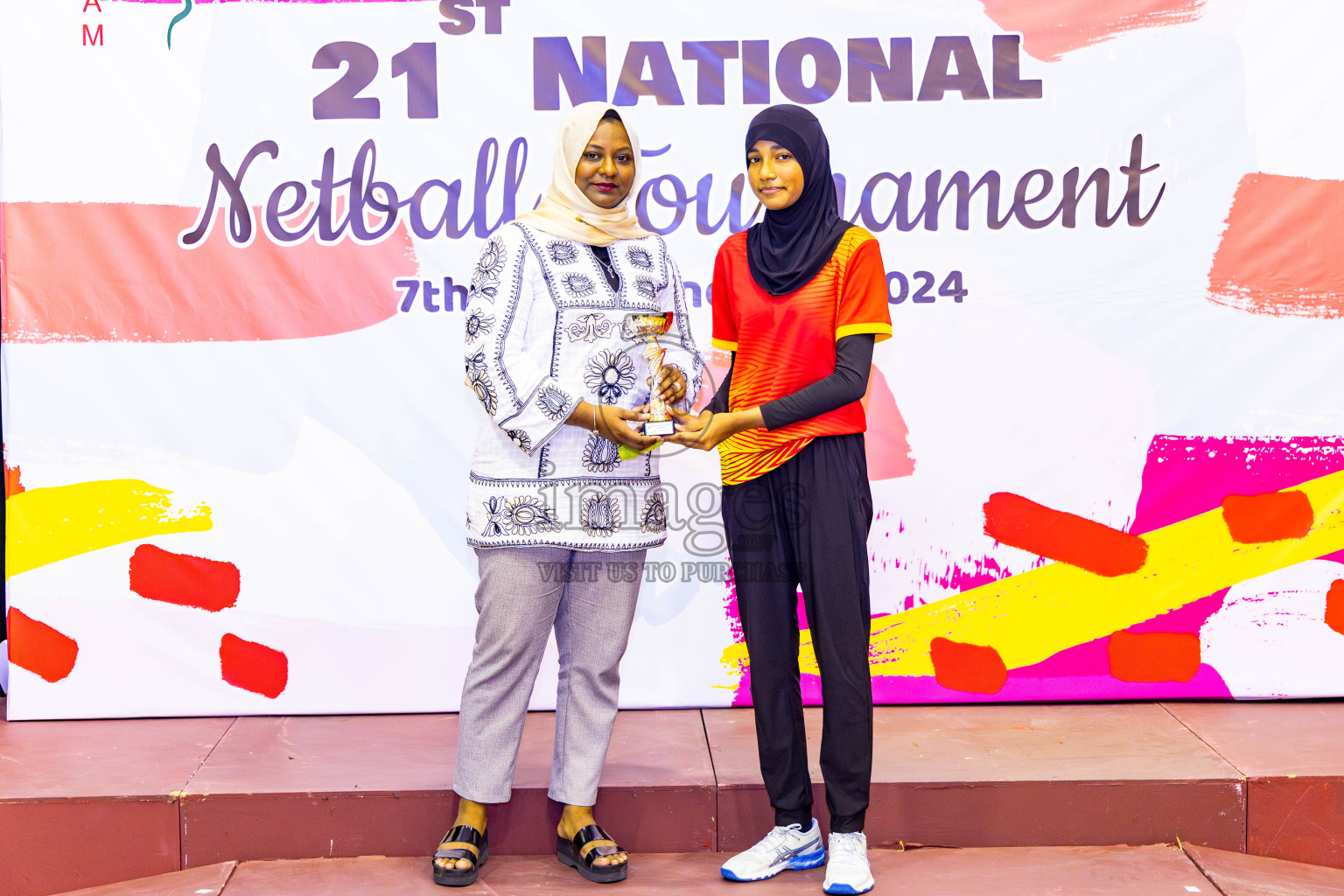 Sports Club Skylark vs Youth United Sports Club in Final of 21st National Netball Tournament was held in Social Canter at Male', Maldives on Monday, 13th May 2024. Photos: Nausham Waheed / images.mv