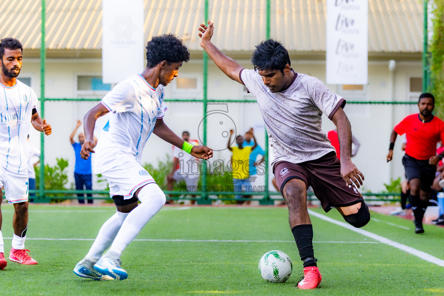 Vakkaru vs Finolhu in Day 1 of Resort League 2025 (Baa Zone) was held on Wednesday, 9th July 2025 in Avani+ Fares Maldives Resort, Baa Atoll, Maldives. Photos: Nausham Waheed / images.mv