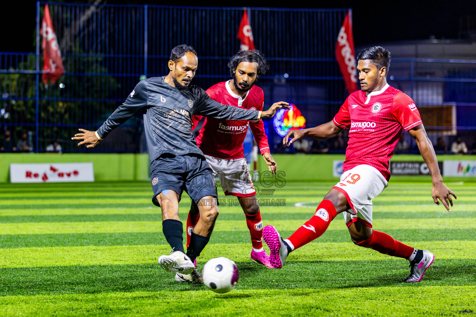 FC Suddenly vs CC Sports Club in Day 6 of Eydhafushi Futsal Cup 2024 was held on Saturday, 13th April 2024, in B Eydhafushi, Maldives Photos: Nausham Waheed / images.mv