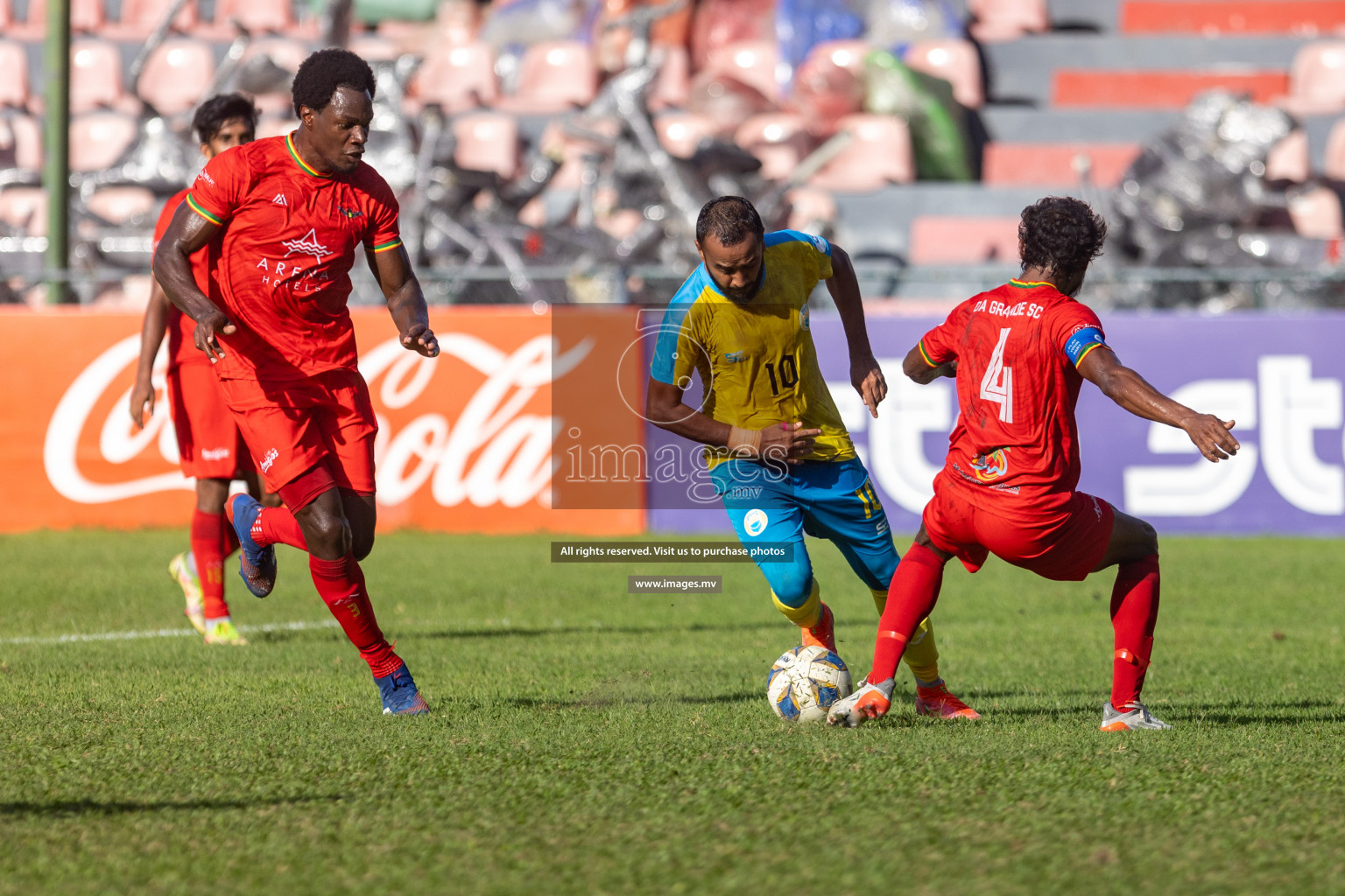 Club Valencia vs De Grande Sports Club in Ooredoo Dhivehi Premier League 2021/22 on 16th July 2022, held in National Football Stadium, Male', Maldives Photos: Hassan Simah/ Images mv