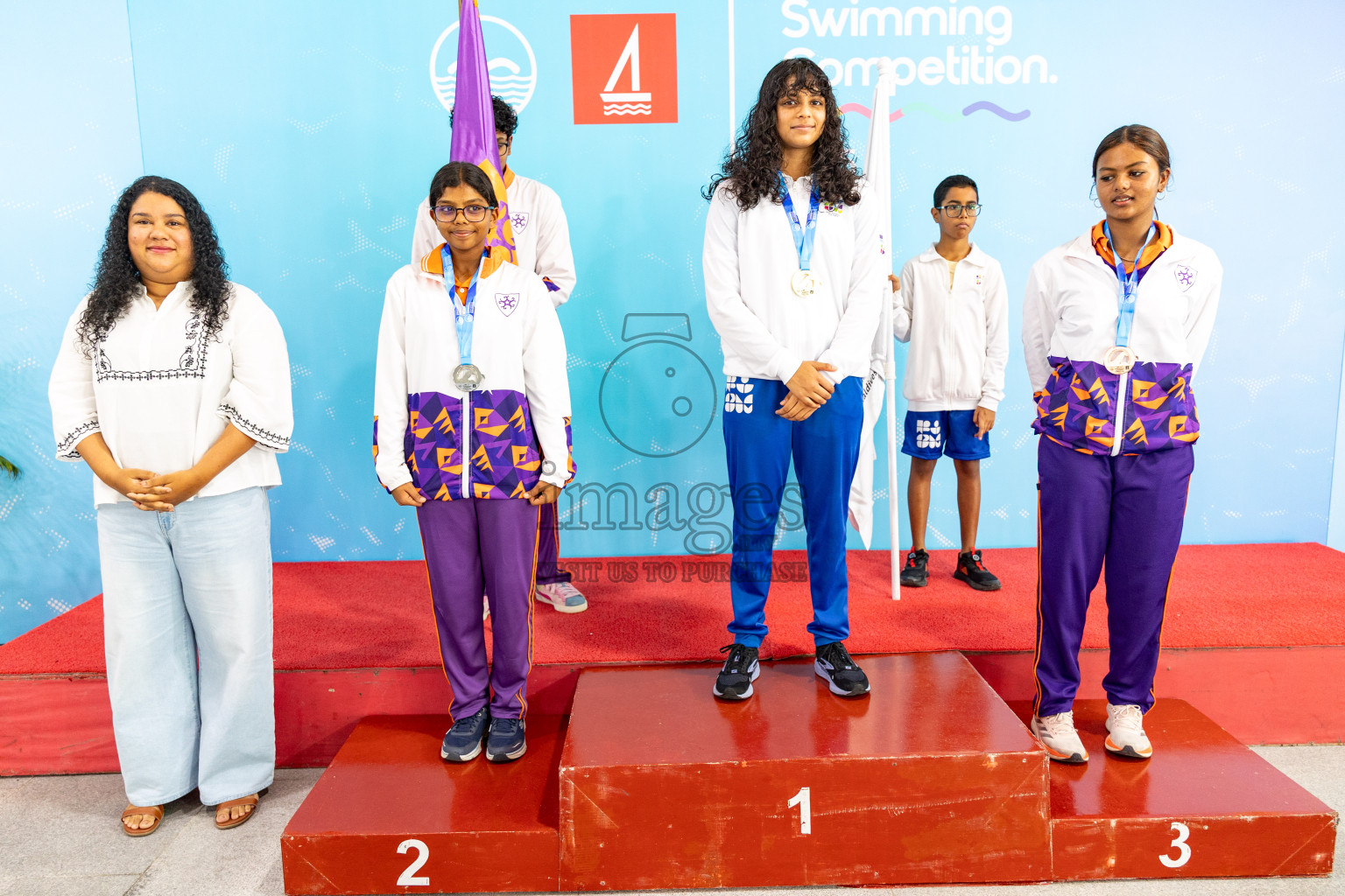 Closing Ceremony of BML 21st Interschool Swimming Competition 2025 .was held in Hulhumale' Swimming Pool, Hulhumale', Maldives on Saturday, 18th October 2025. 
Photos: Hassan Simah / images.mv