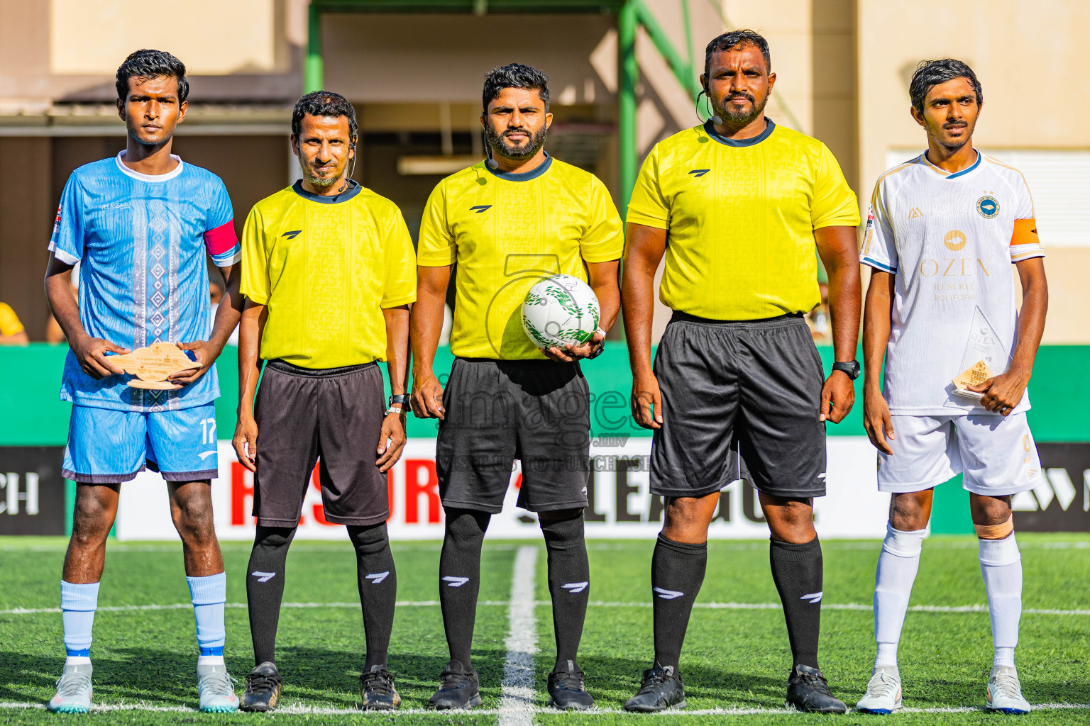 Velassaru vs Ozen Bolifushi in Resort League 2025 (South Male Zone) day 3 was held on Tuesday, 30th September 2025 in Crossroads's Maldives, Photos: Areef Adam / images.mv