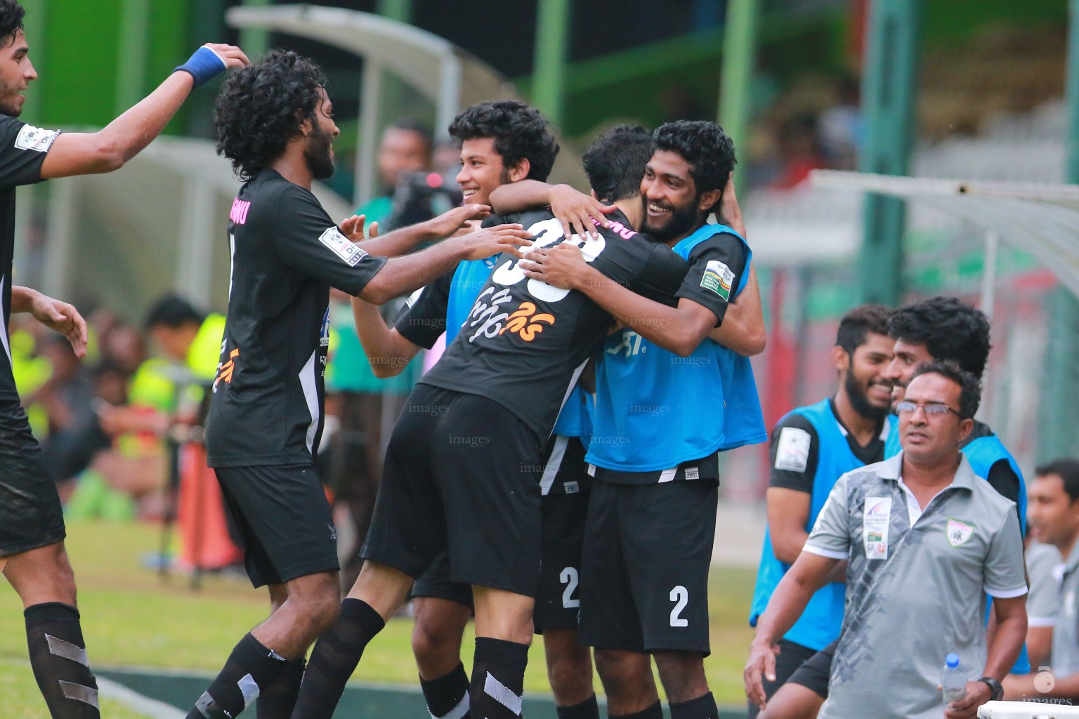 Club Eagles vs Victory Sports Club in the second round of Ooredoo Dhivehi Premiere League. 2016 Male', Sunday 7 August 2016. (Images.mv Photo: Abdulla Abeedh)
