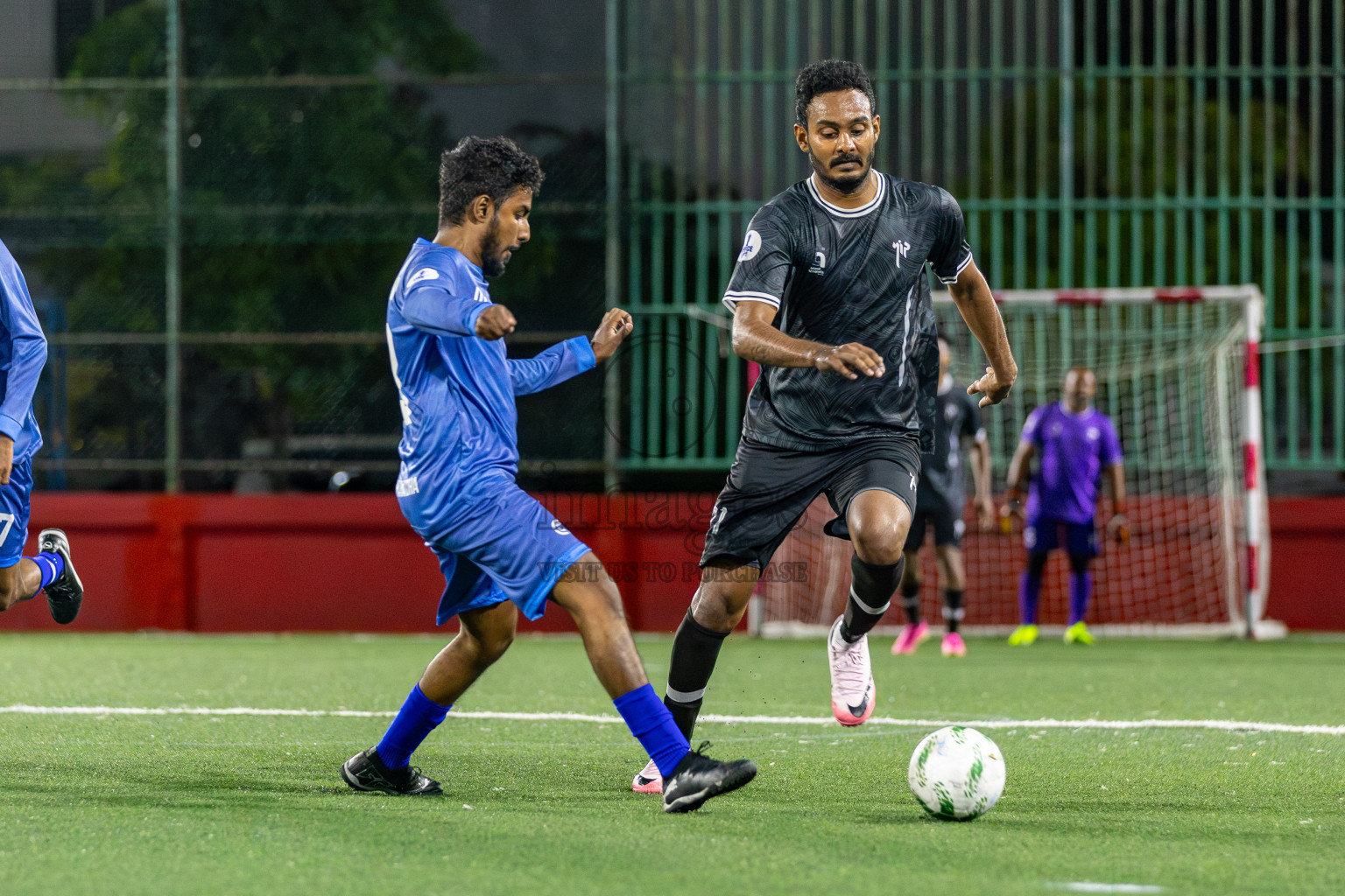 Club Aasandha vs Club Dhaakhily in Day 11 of Office League 2025 was held on Saturday, 26th April 2025 in Hulhumale', Maldives. Photos: Mohamed Mahfooz Moosa / images.mv