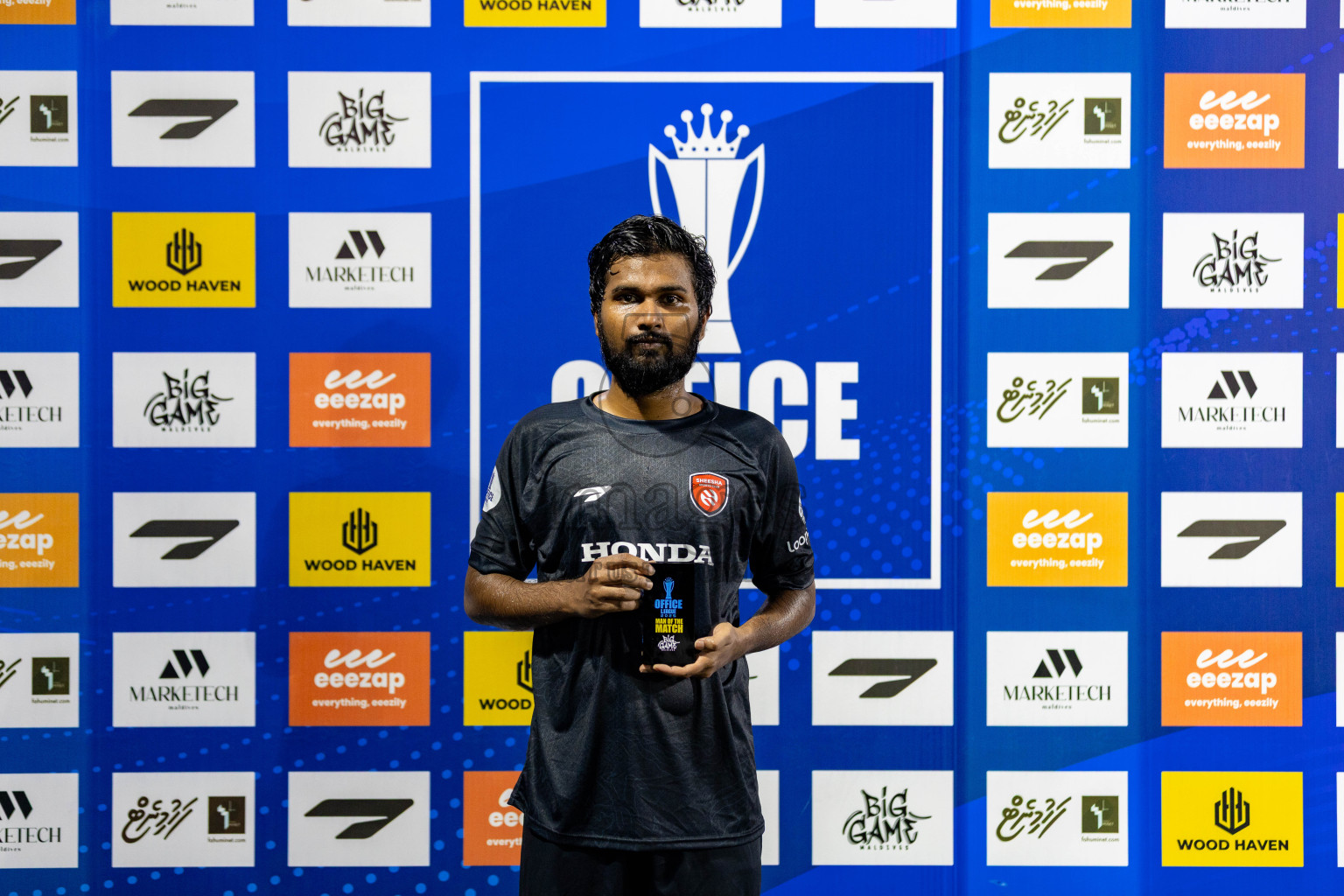 Villa Travels vs Sheesha in Day 9 of Office League 2025 was held on Thursday, 24th April 2025 in Hulhumale', Maldives. Photos: Mohamed Mahfooz Moosa / images.mv