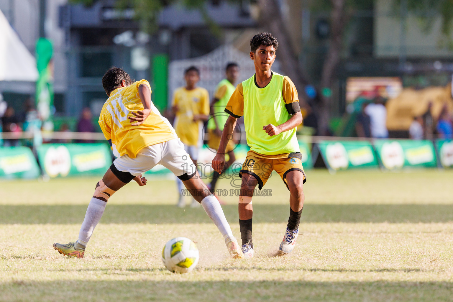 Day 4 of MILO Academy Championship 2025 (U14) was held on Sunday, 2nd November 2025 at Henveiru Football Grounds, Male', Maldives . 
Photos: Hassan Simah / images.mv