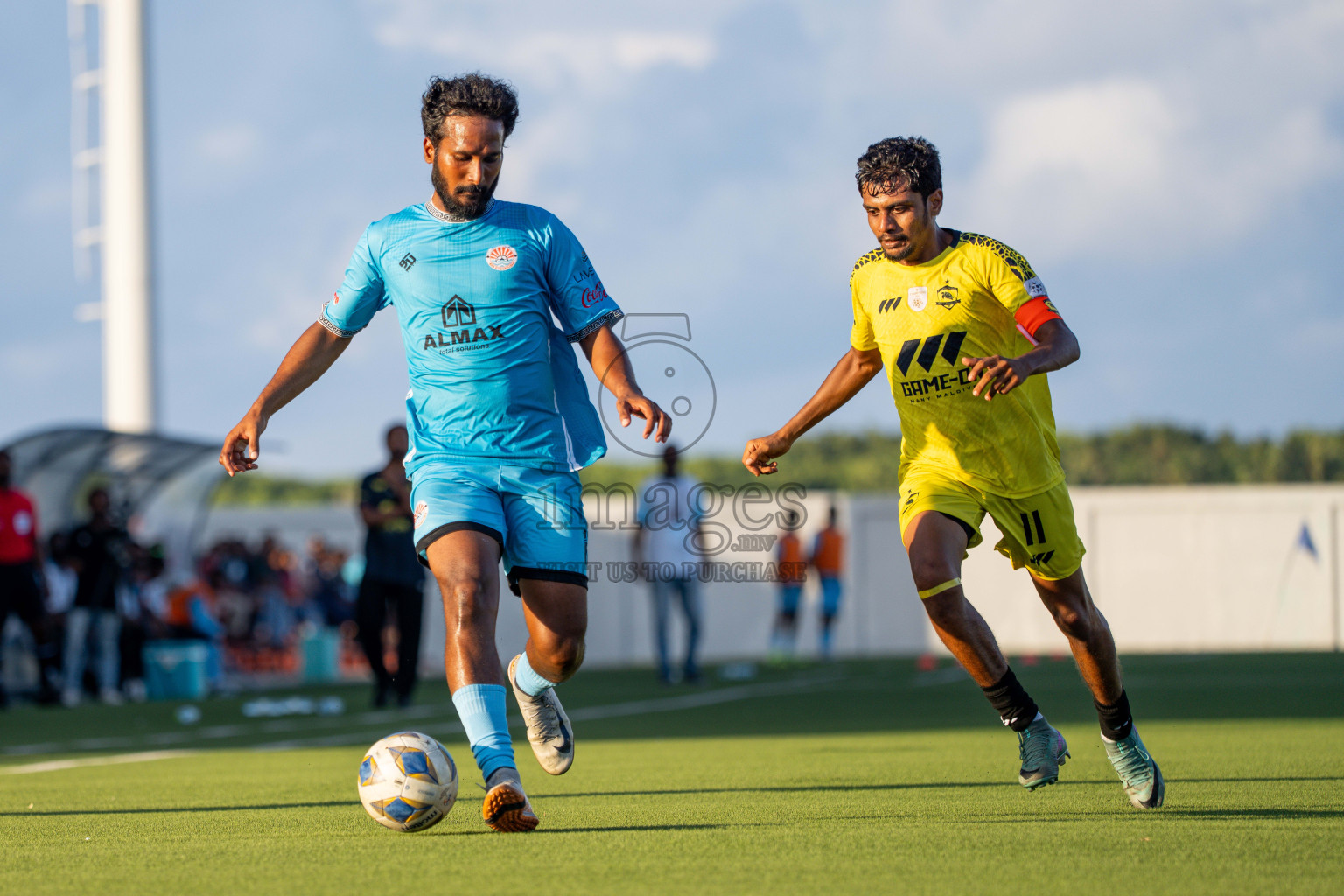 Final Match Irumathi Sports VS Velaa Sports Club in Day 9 of Eydhafushi Cup 2025 held in Eydhafushi Football Stadium at B. Eydhafushi, Maldives on Monday, 15th September 2025. Photos: Arif Rasheed / images.mv