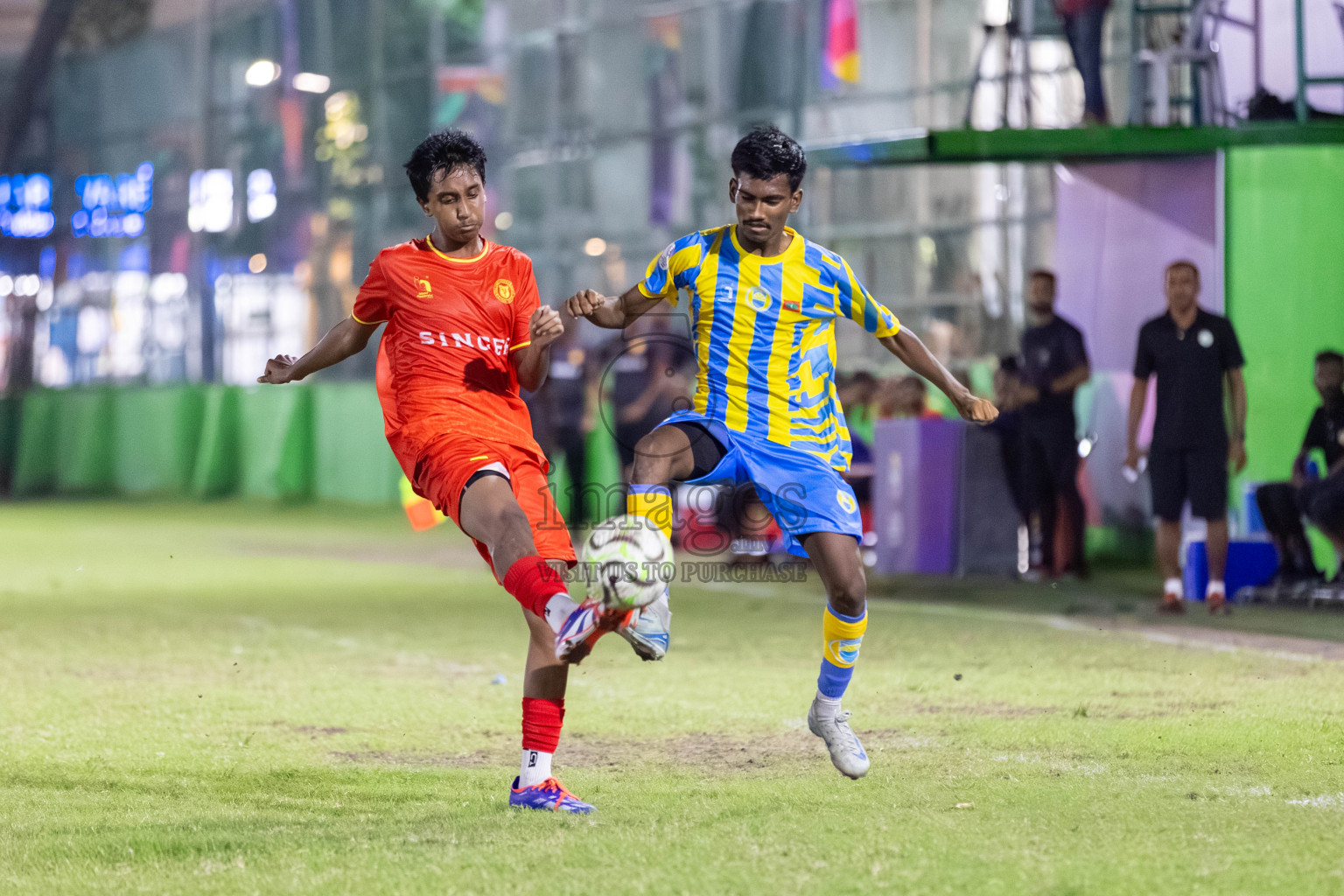 Valencia vs Victory Sports Club in Day 7 of Dhivehi Youth League 2024 held at Henveiru Stadium on Sunday, 1st December 2024. Photos: Shuu Abdul Sattar, / Images.mv