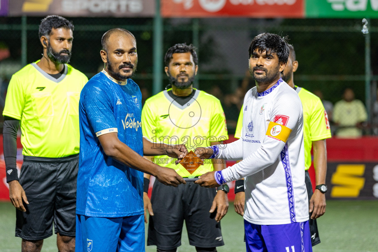 N Holhudhoo vs N Velidhoo in Day 12 of Golden Futsal Challenge 2025 was held on Thursday, 16th January 2025, in Hulhumale', Maldives.
Photos: Hassan Simah / images.mv