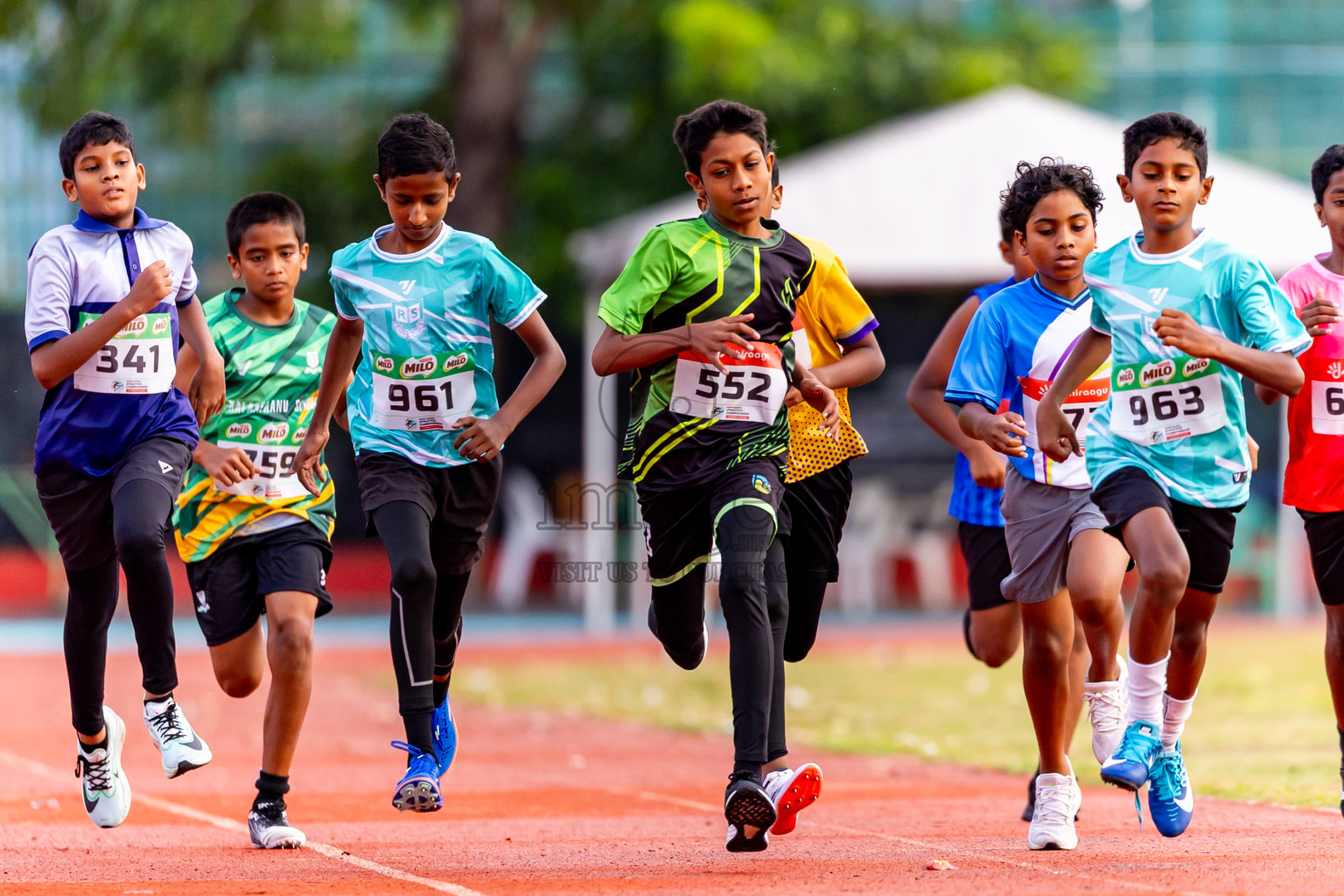 Day 5 of Inter-school Athletics Championship 2025 held in Ekuveni Synthetic Track, Male', Maldives on Saturday, 11th October 2025. Photos by: Nausham Waheed / Images.mv