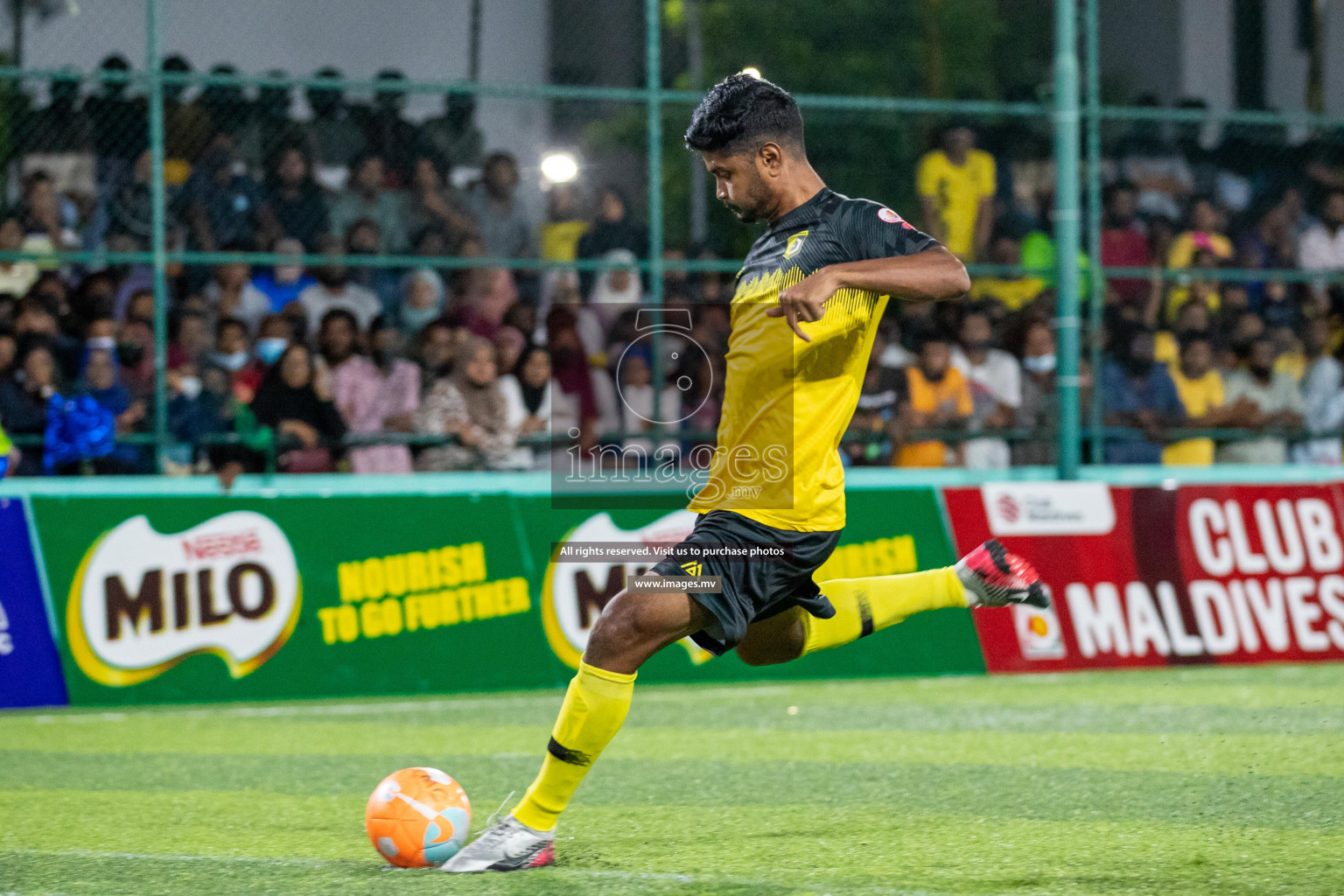 Team FSM Vs Prisons Club in the Semi Finals of Club Maldives 2021 held in Hulhumale, Maldives on 15 December 2021. Photos: Shuu Abdul Sattar / images.mv