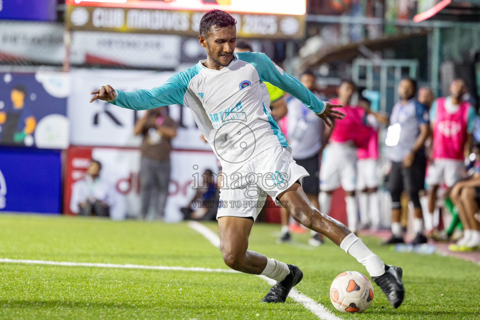 Fenaka vs Police Club in Day 14 of Club Maldives Cup 2025 was held in Rehendhi Futsal Ground, Hulhumale', Maldives on Tuesday, 14th October 2025. Photos: Ismail Thoriq / images.mv