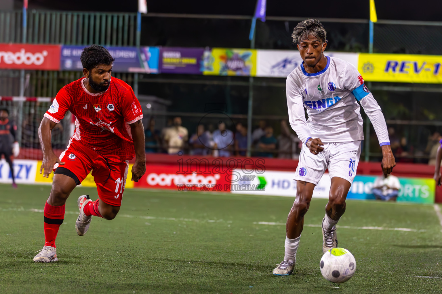 HA Ihavandhoo vs HA Maarandhoo in Day 9 of Golden Futsal Challenge 2024 was held on Tuesday, 23rd January 2024, in Hulhumale', Maldives
Photos: Ismail Thoriq / images.mv