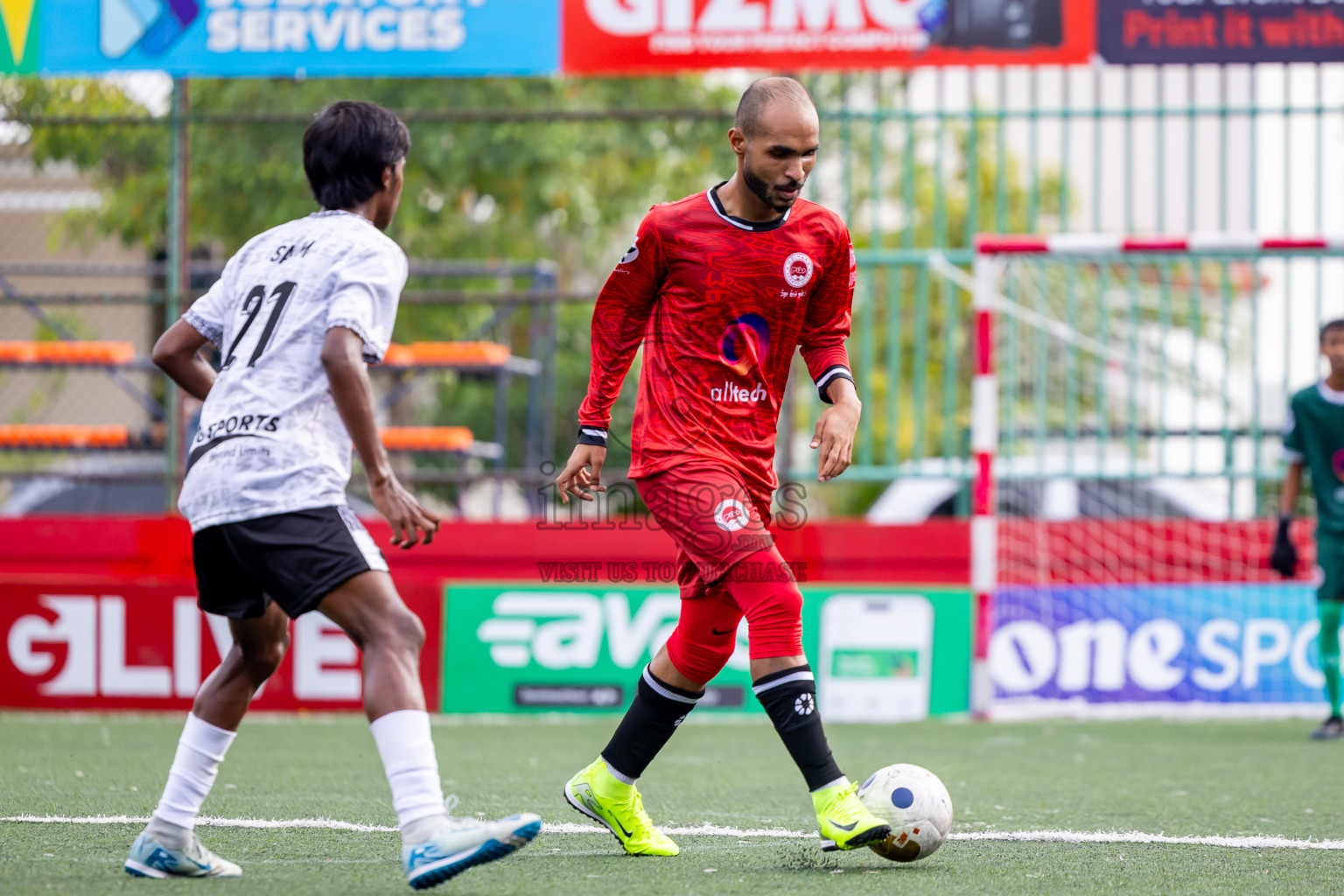GDh Madaveli vs GDh Faresmaathodaa in Day 12 of Golden Futsal Challenge 2025 was held on Thursday, 16th January 2025, in Hulhumale', Maldives Photos: Nausham Waheed  / images.mv