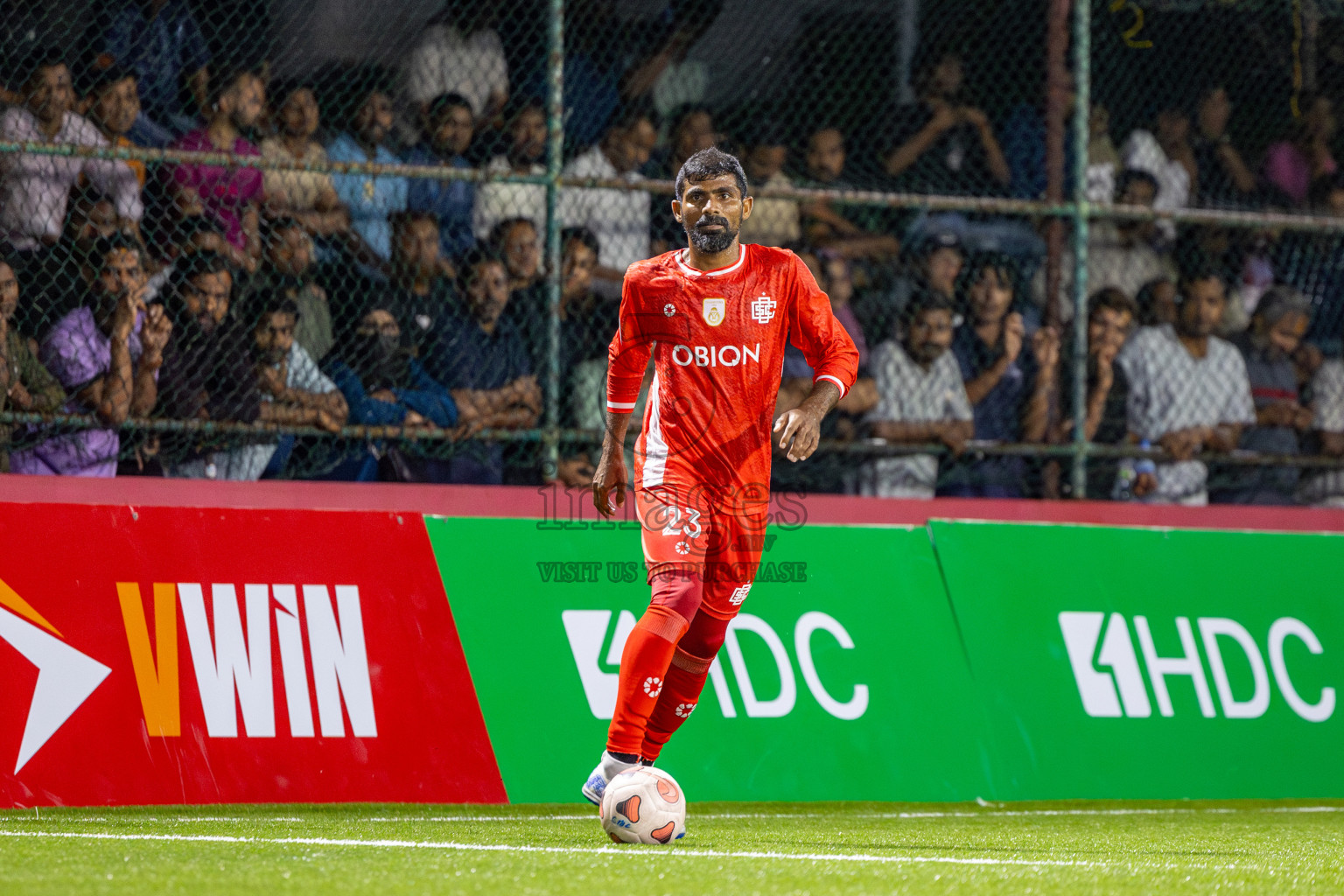 Joali Maldives vs Club Combination (Eydhafushi) in Kings Cup of Club Maldives 2025 was held in Rehendhi Futsal Ground, Hulhumale', Maldives on Saturday, 6th September 2025. Photos: Ismail Thoriq / images.mv